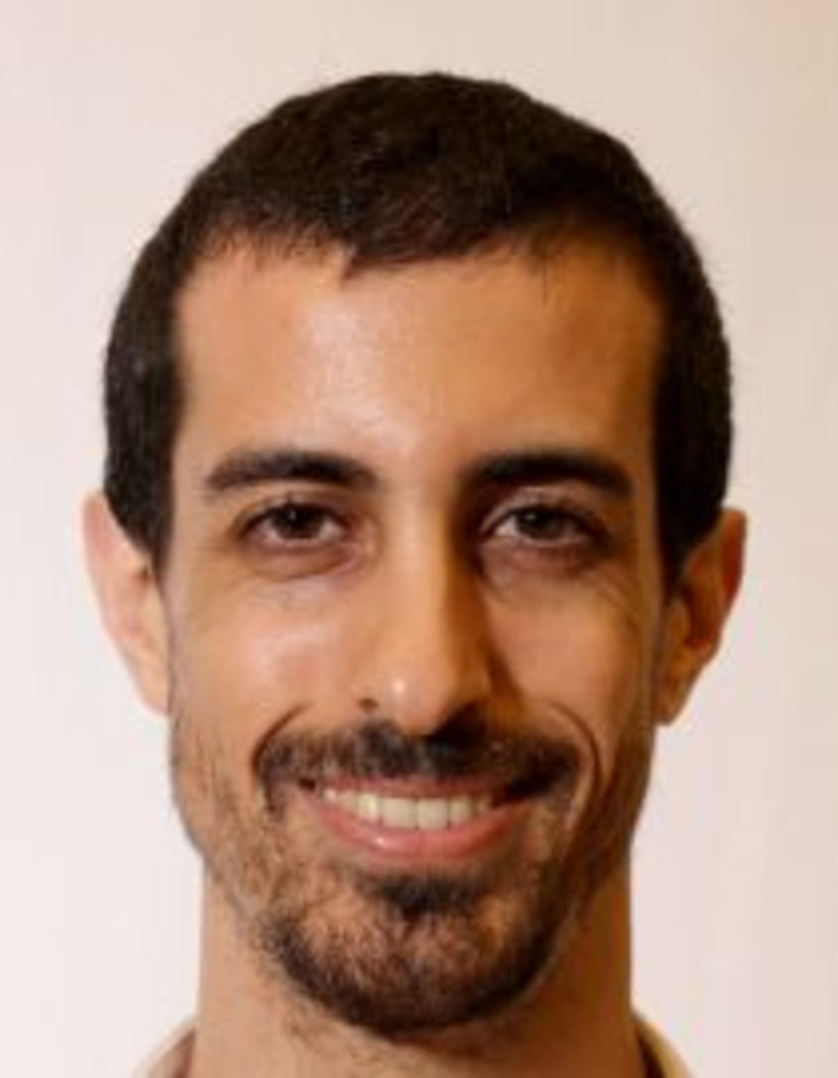 תמונת פורטרט של בעל המקצוע