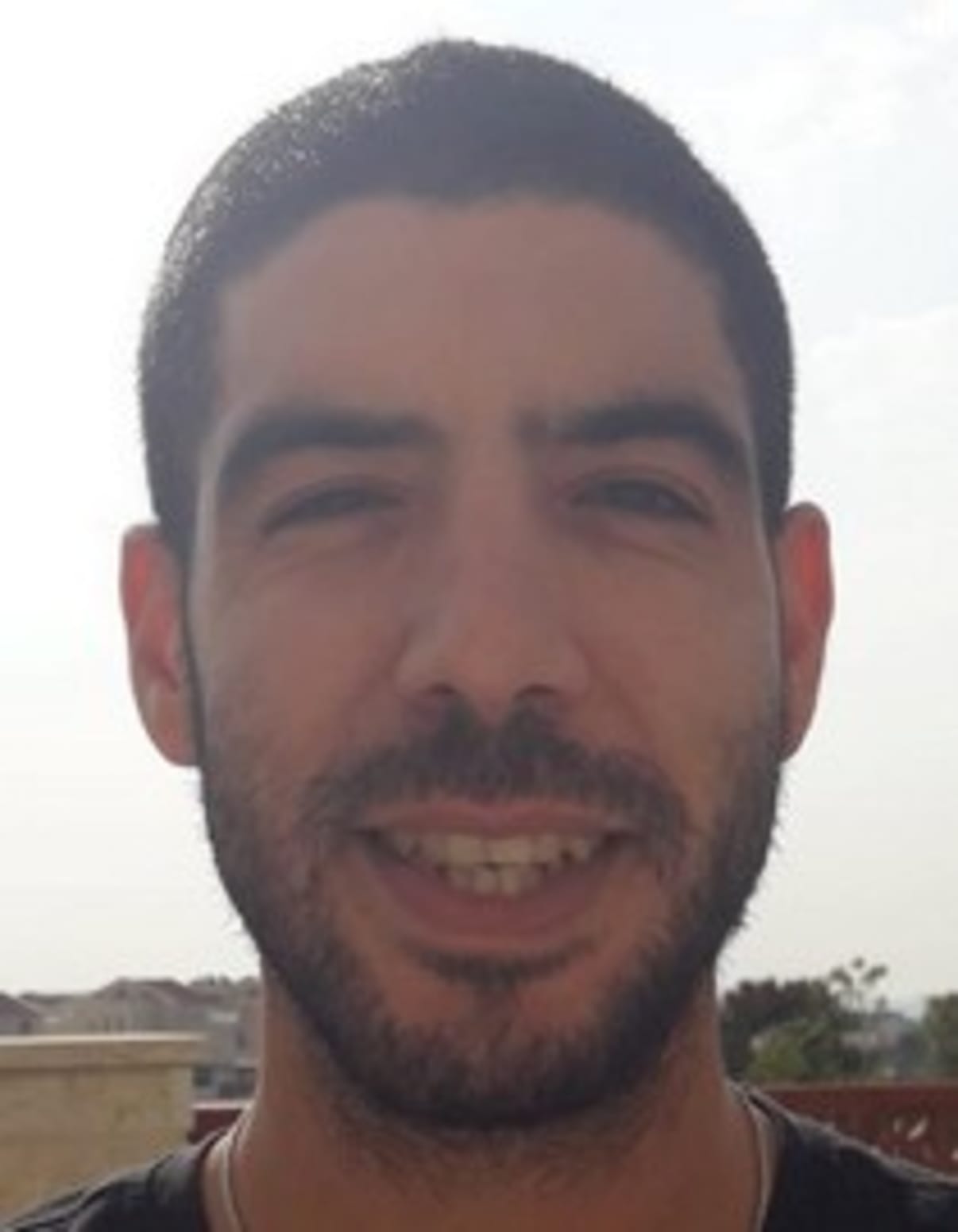 תמונת פורטרט של בעל המקצוע