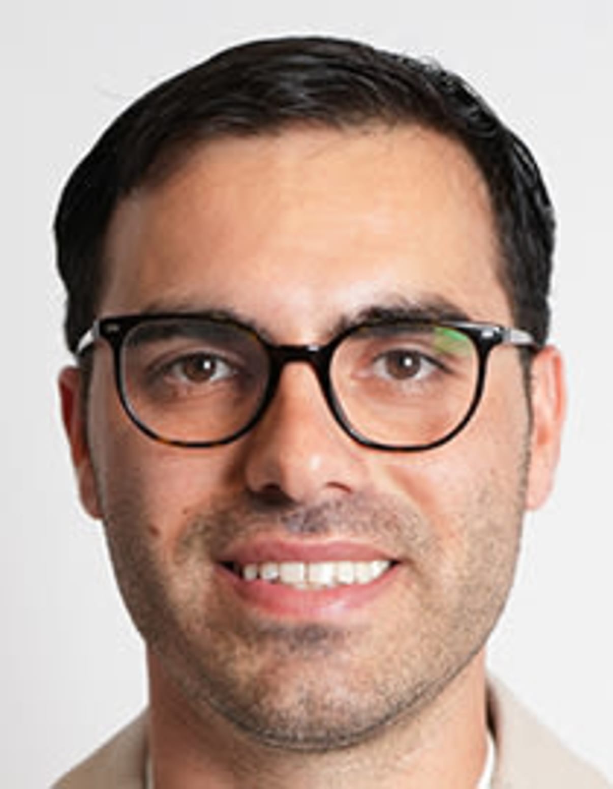 תמונת פורטרט של בעל המקצוע