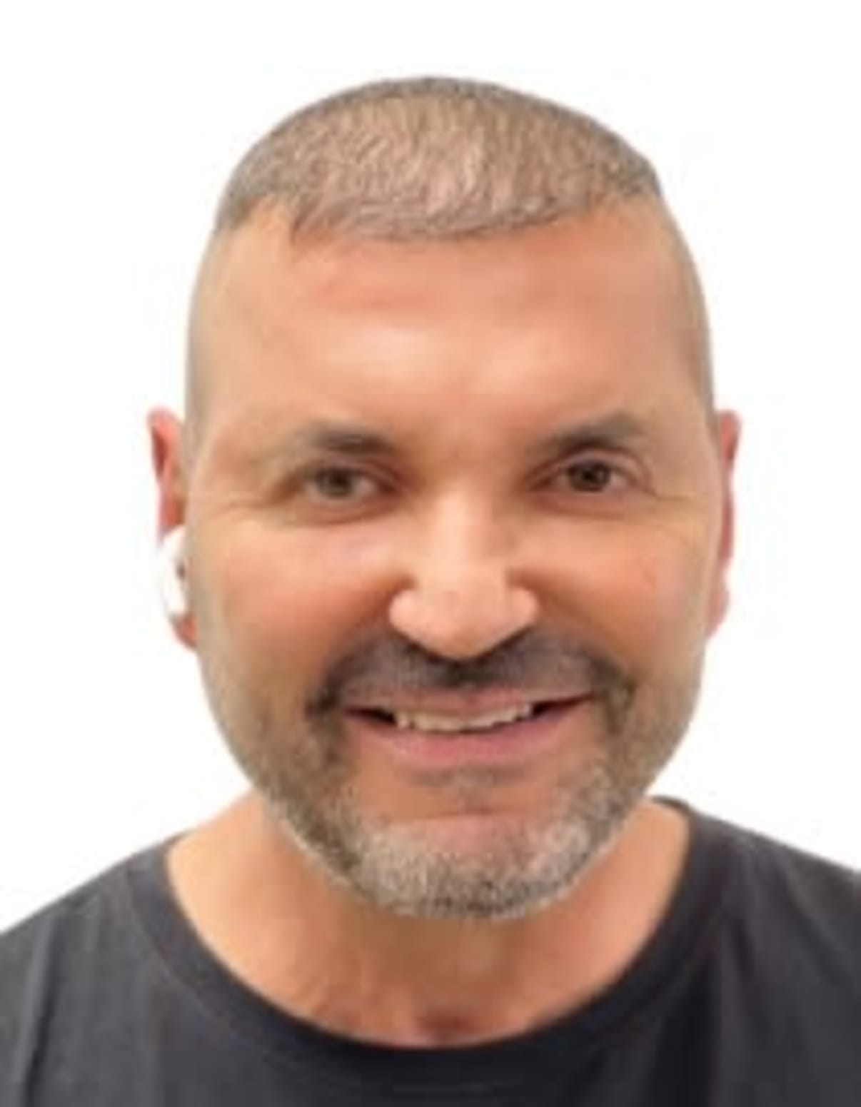 תמונת פורטרט של בעל המקצוע