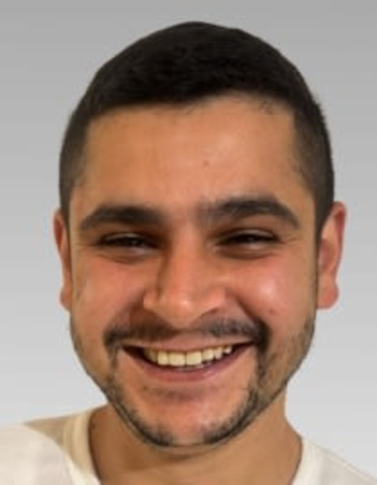 תמונת פורטרט של בעל המקצוע