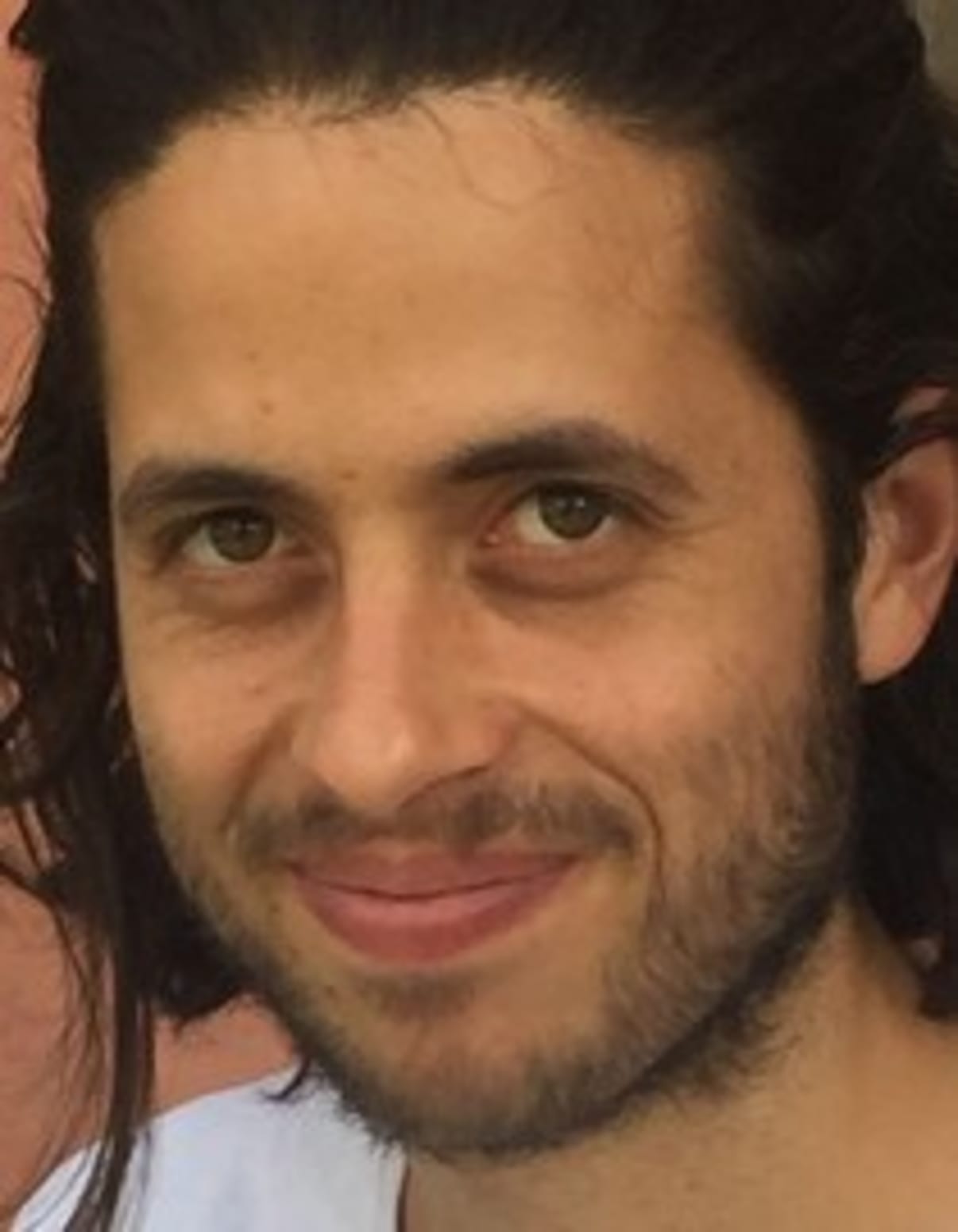 תמונת פורטרט של בעל המקצוע