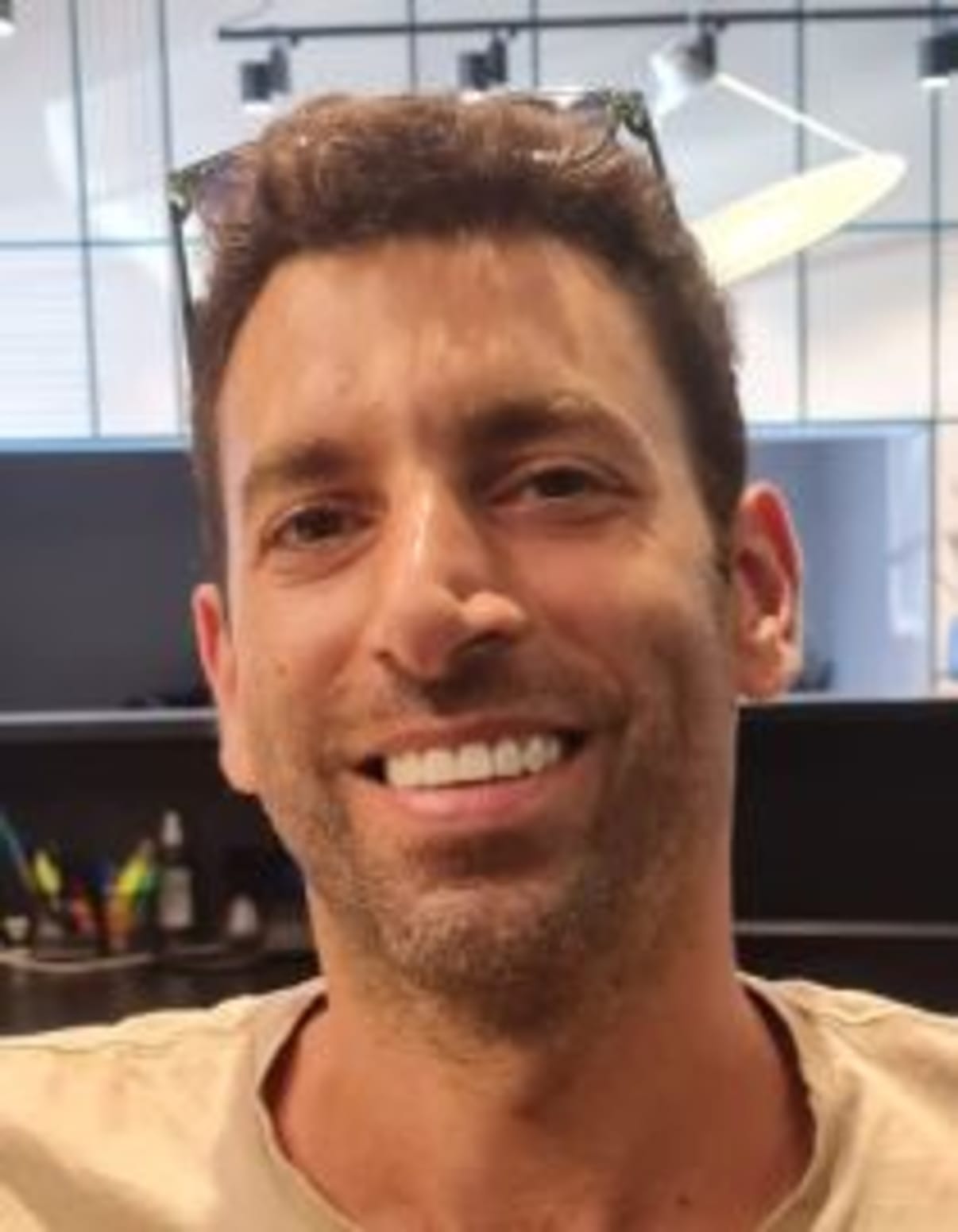 תמונת פורטרט של בעל המקצוע