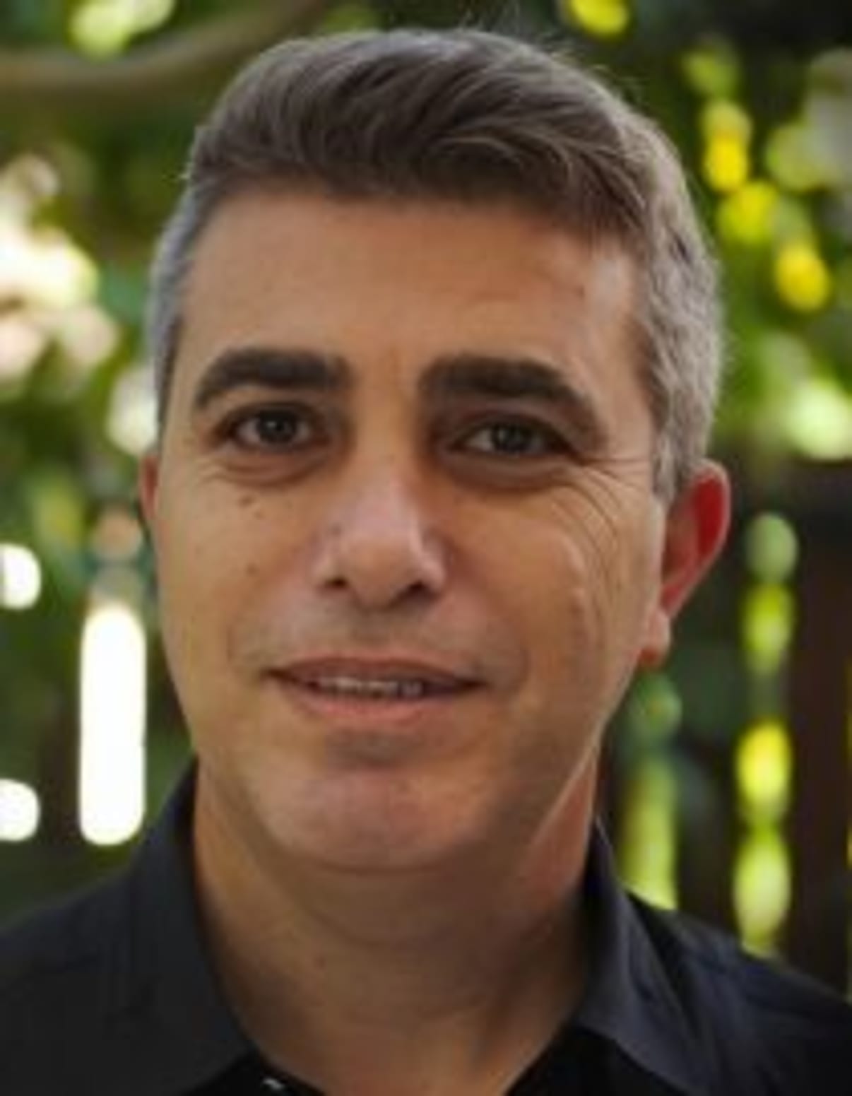 תמונת פורטרט של בעל המקצוע