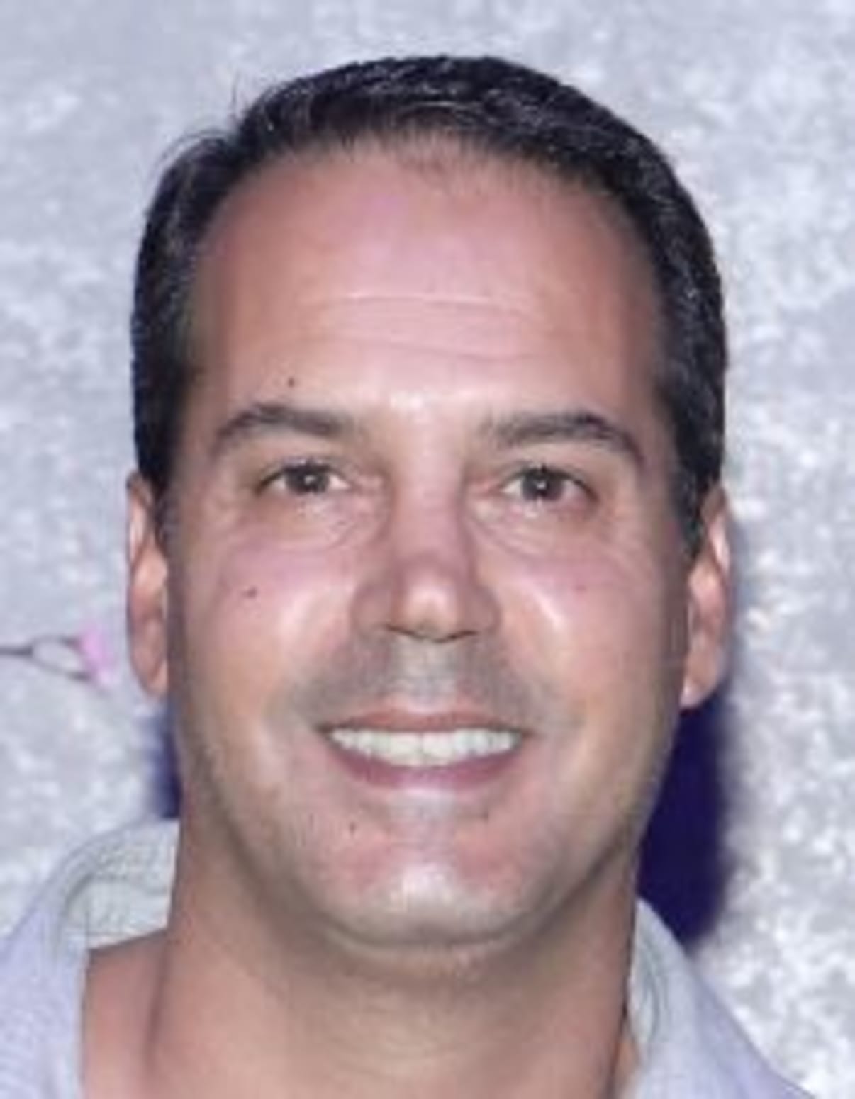 תמונת פורטרט של בעל המקצוע