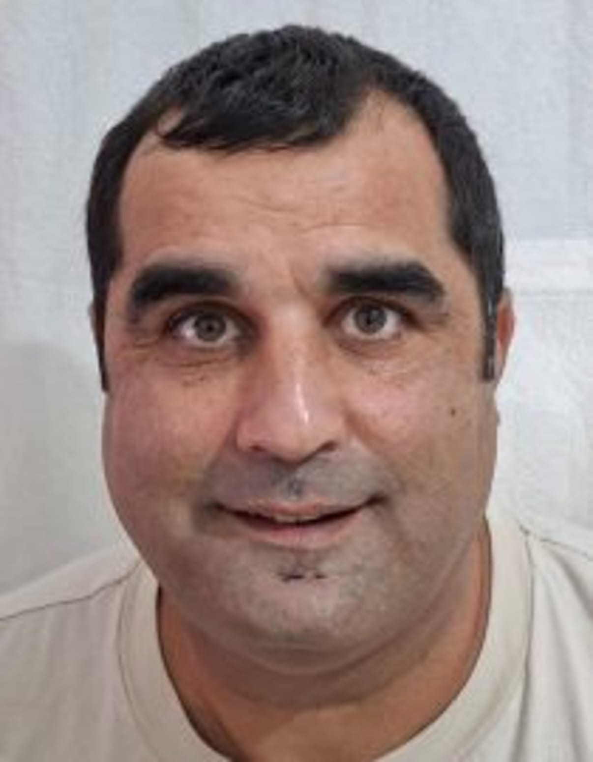 תמונת פורטרט של בעל המקצוע