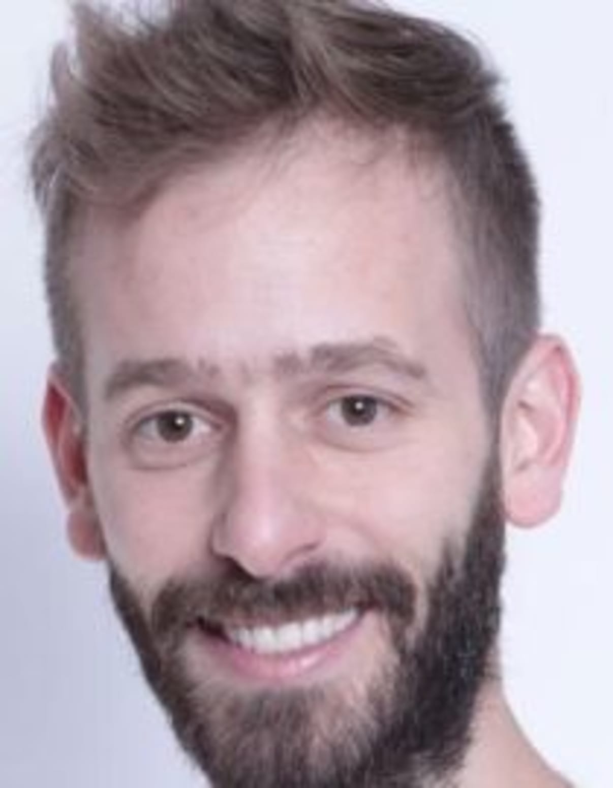 תמונת פורטרט של בעל המקצוע