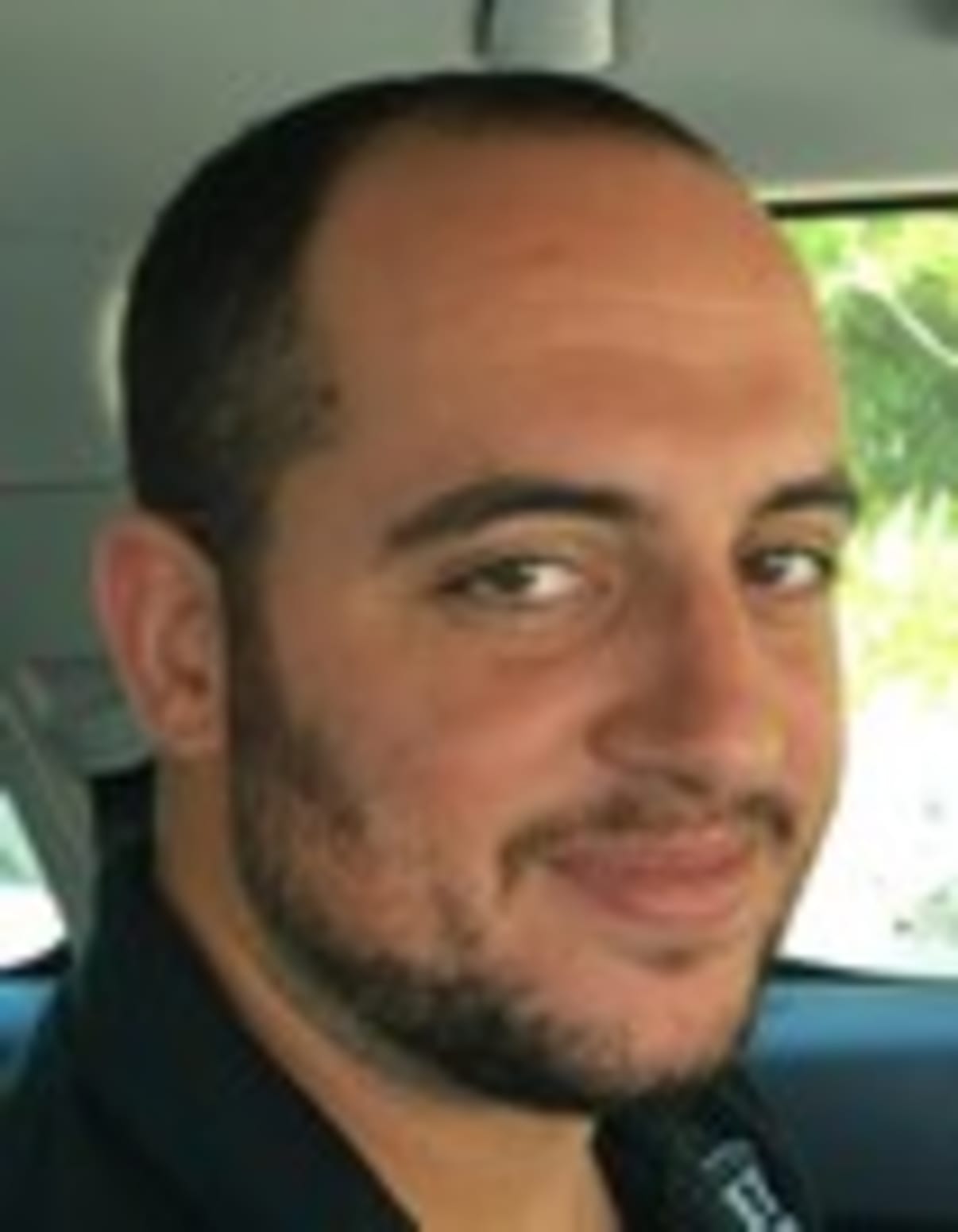 תמונת פורטרט של בעל המקצוע