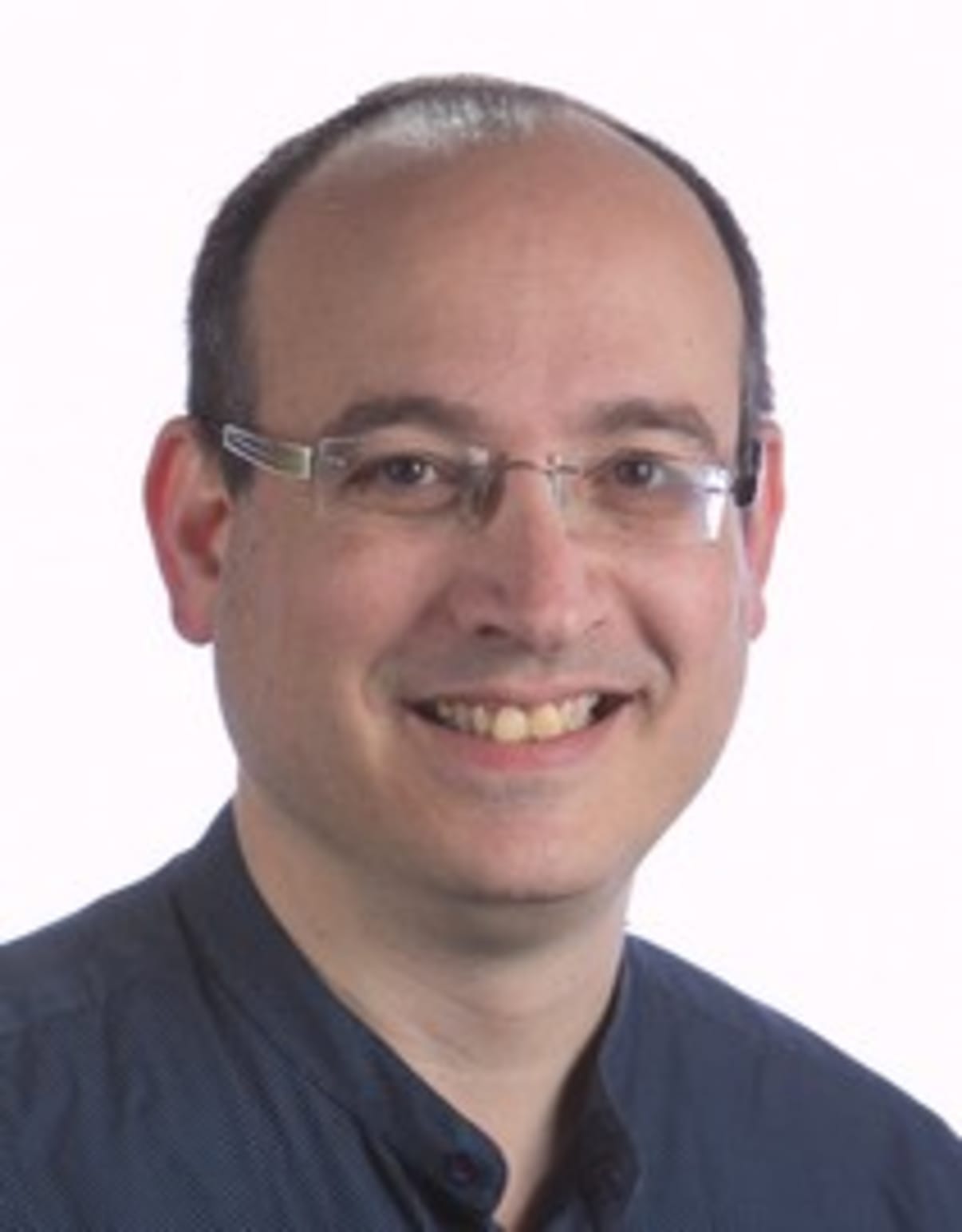 תמונת פורטרט של בעל המקצוע