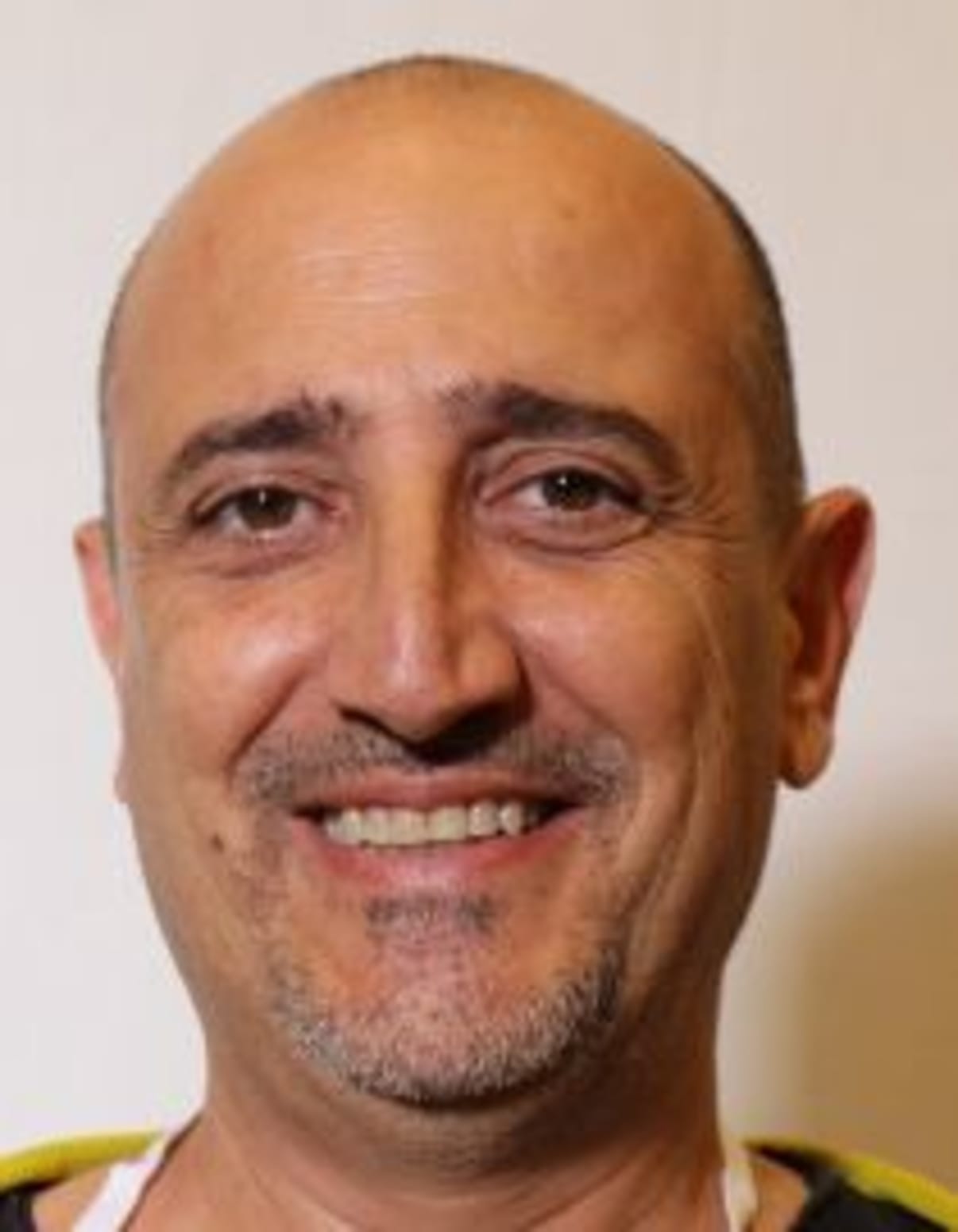 תמונת פורטרט של בעל המקצוע