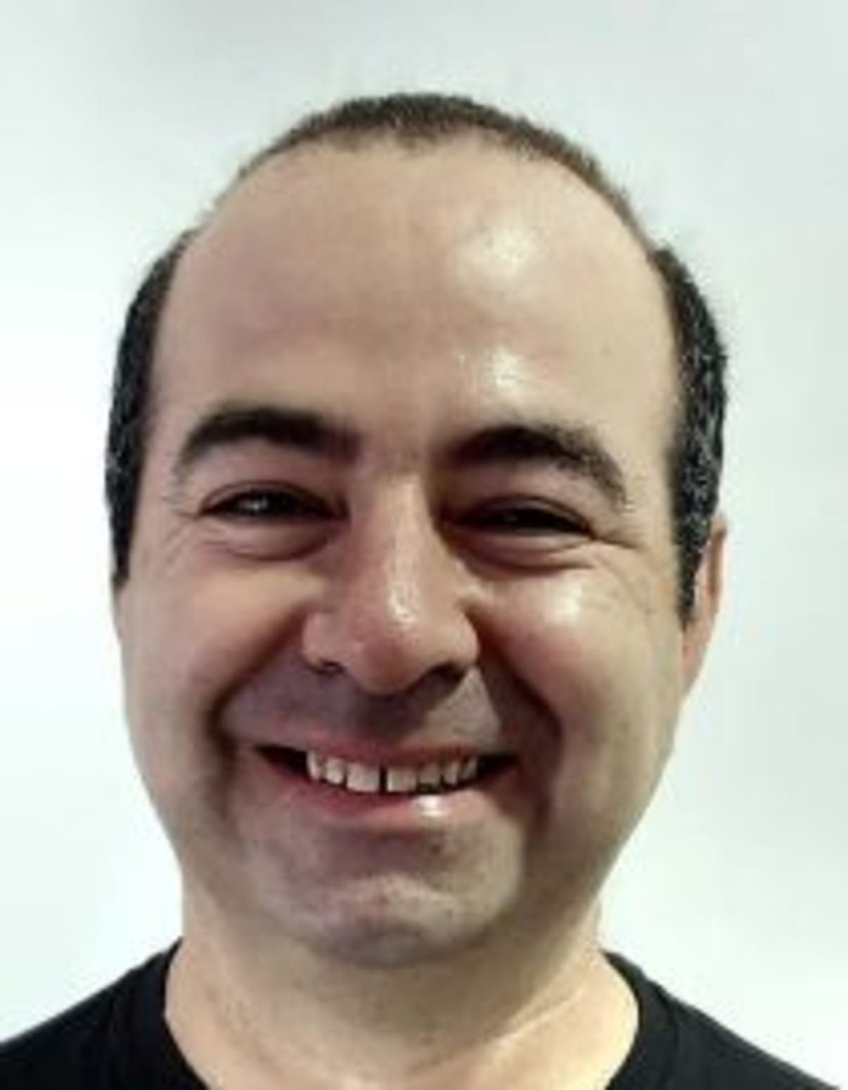 תמונת פורטרט של בעל המקצוע