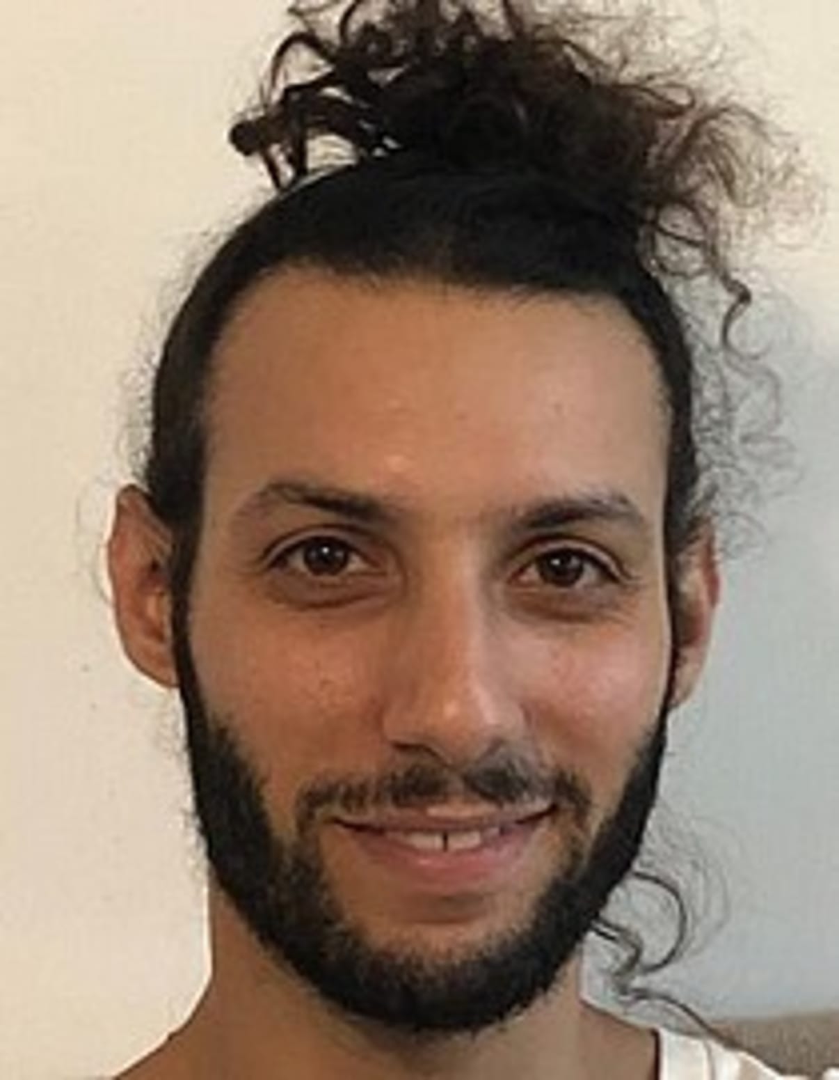 תמונת פורטרט של בעל המקצוע