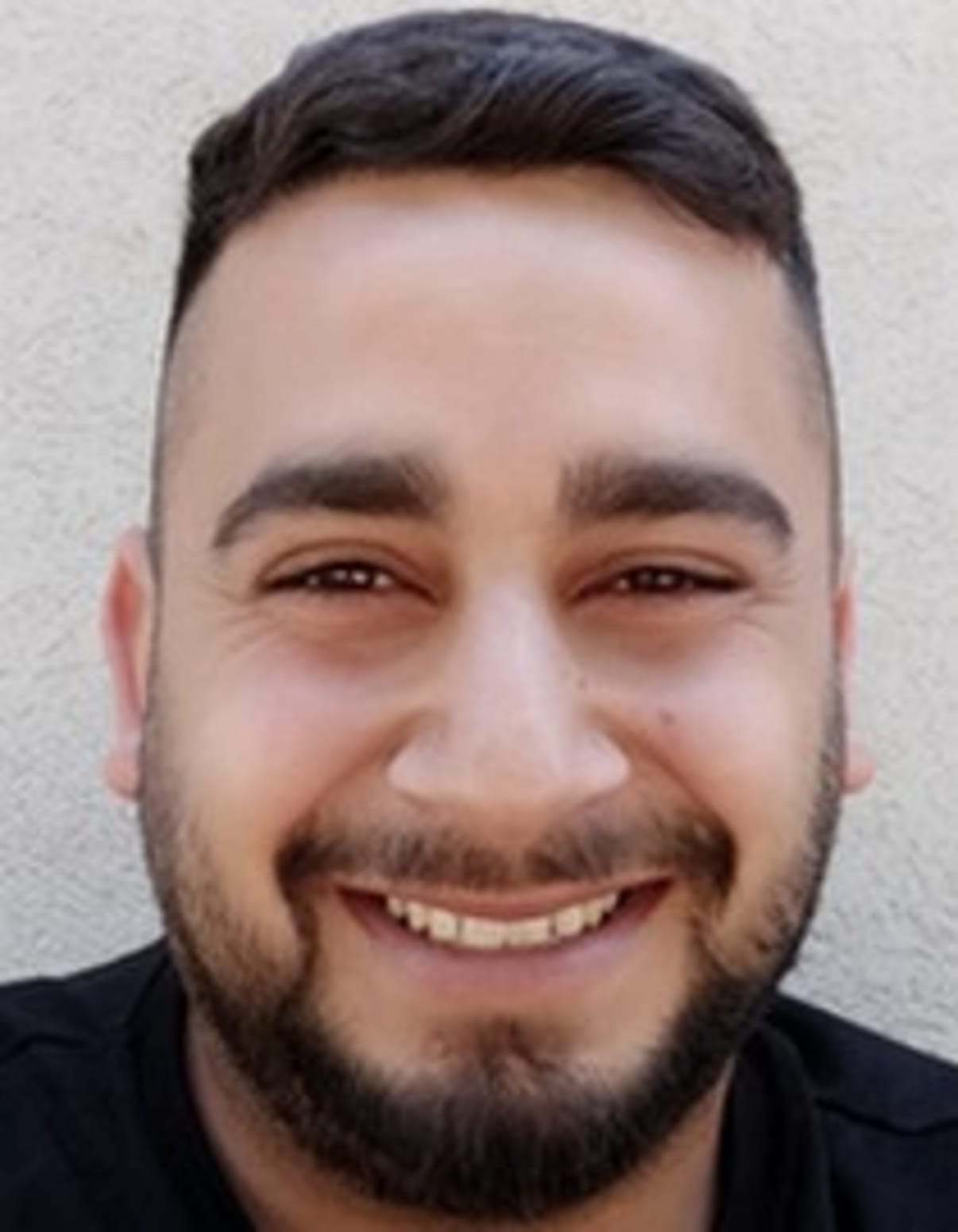 תמונת פורטרט של בעל המקצוע