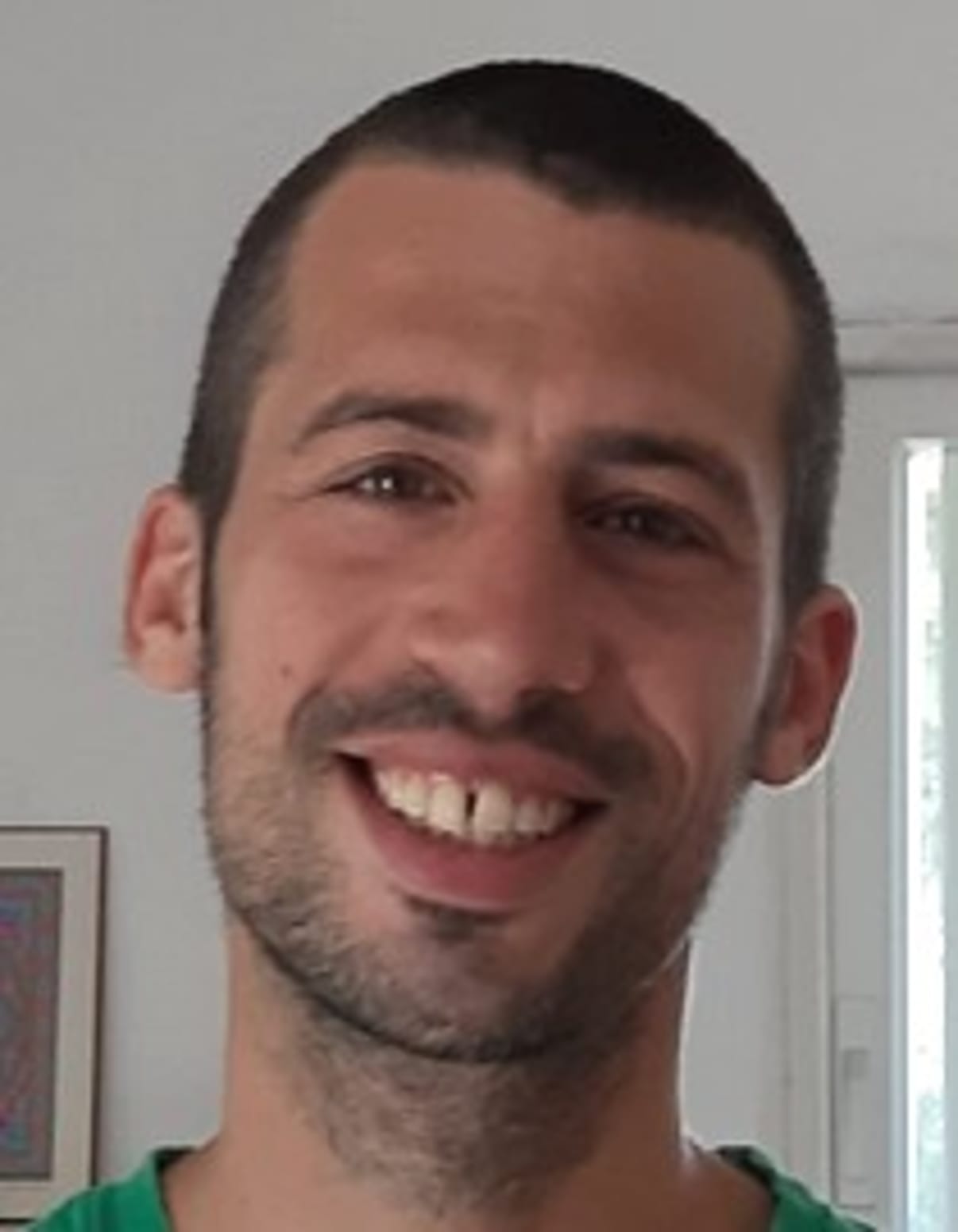 תמונת פורטרט של בעל המקצוע