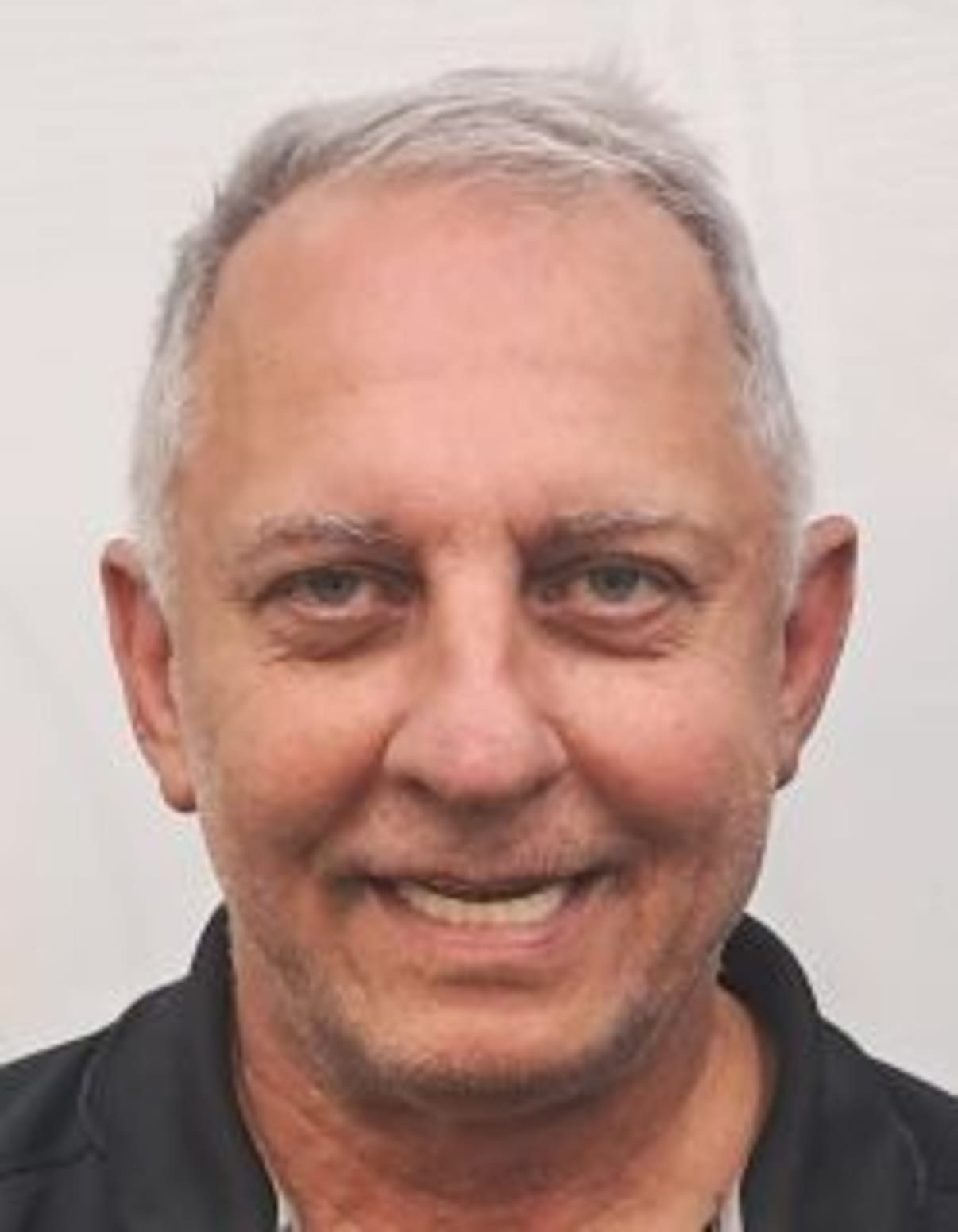 תמונת פורטרט של בעל המקצוע תמונת פורטרט של בעל המקצוע