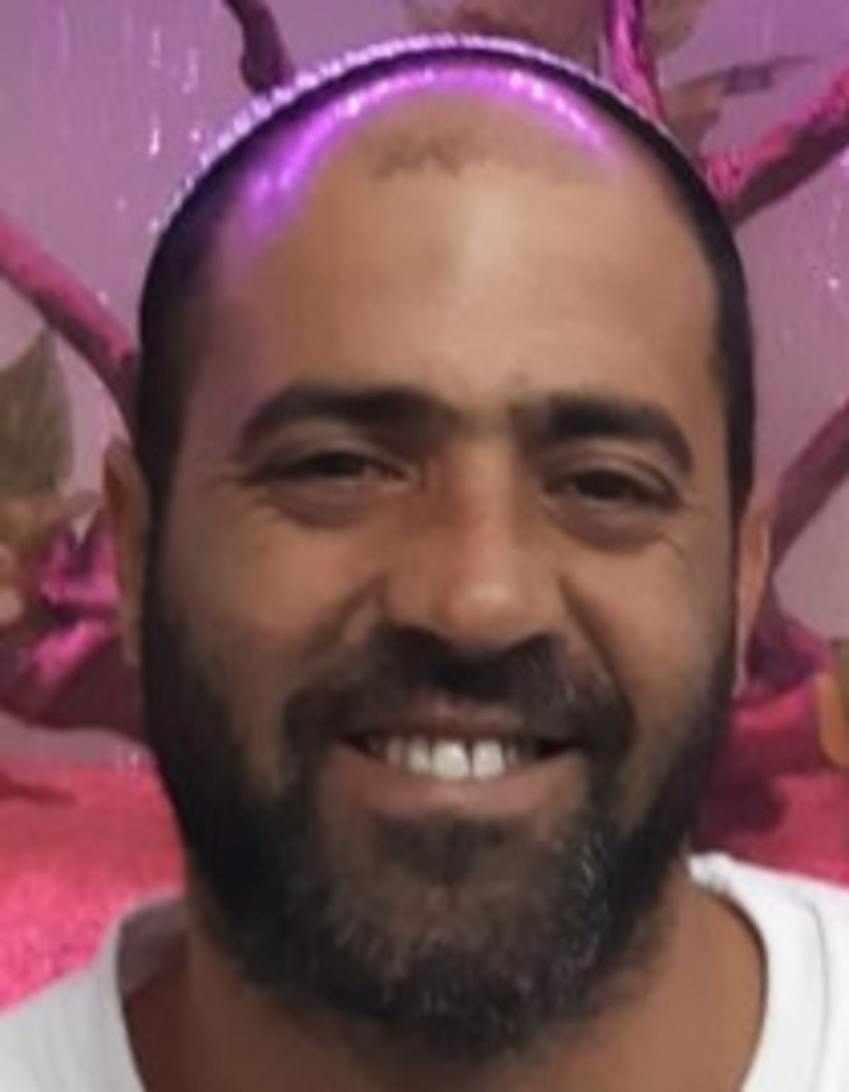 תמונת פורטרט של בעל המקצוע