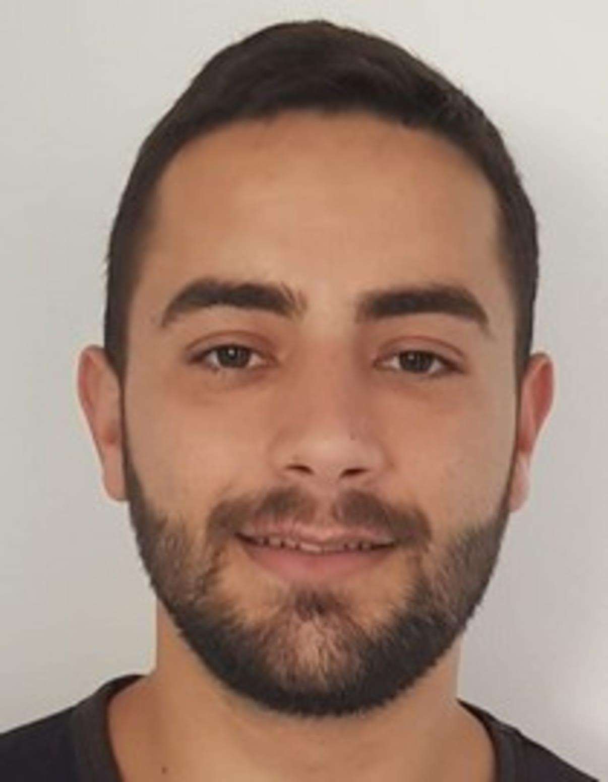 תמונת פורטרט של בעל המקצוע