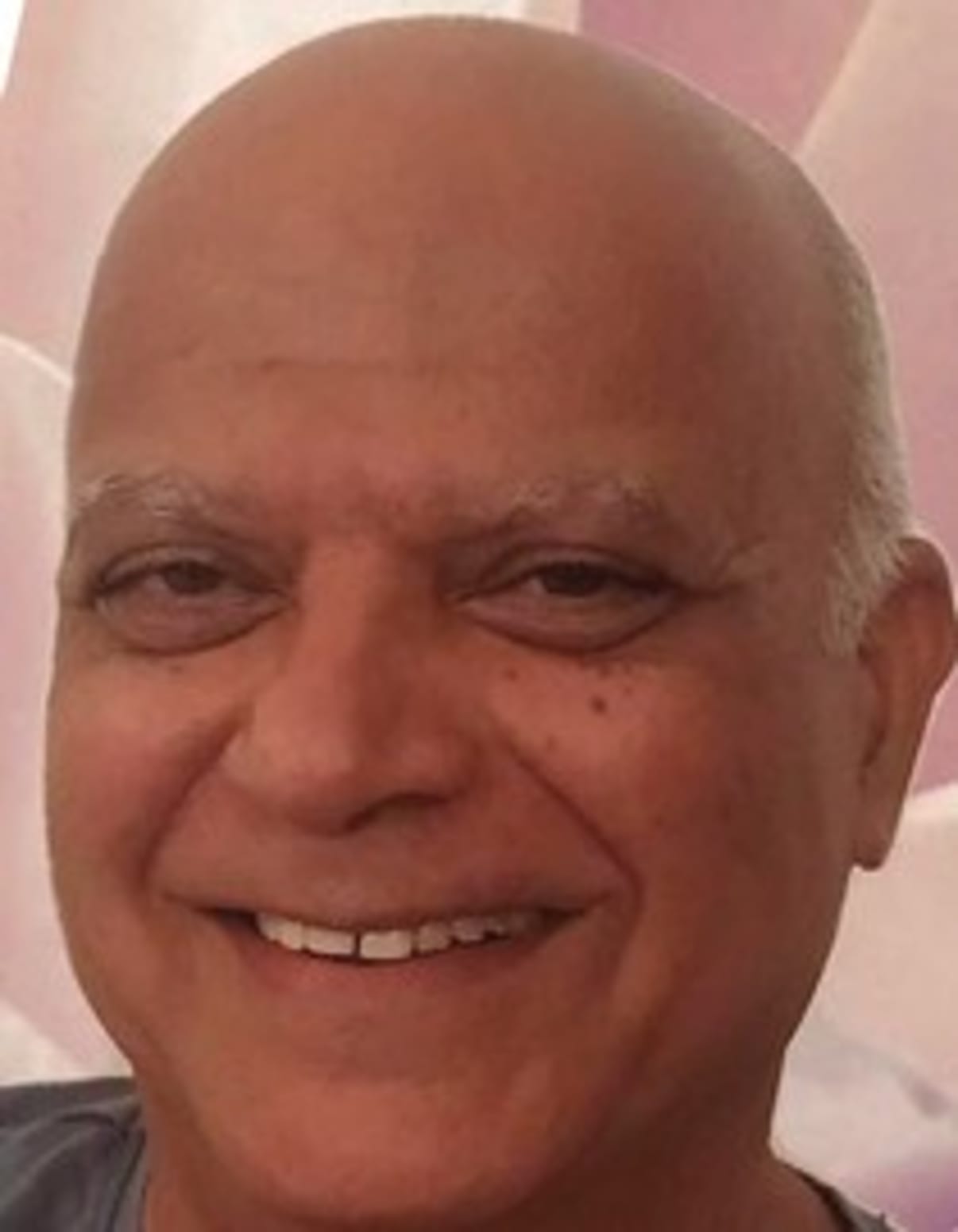 תמונת פורטרט של בעל המקצוע