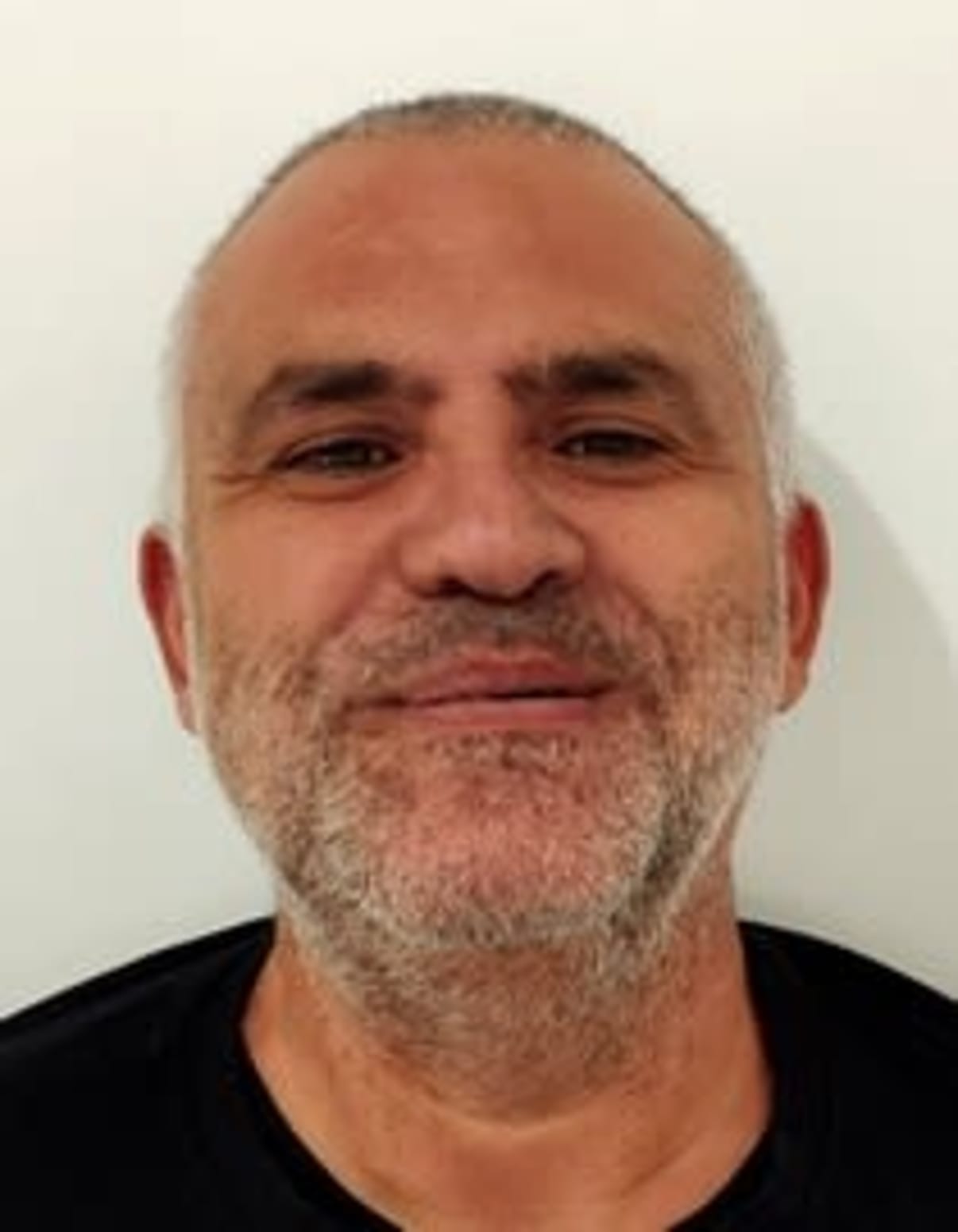 תמונת פורטרט של בעל המקצוע