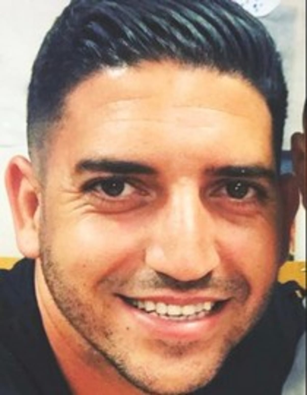 תמונת פורטרט של בעל המקצוע