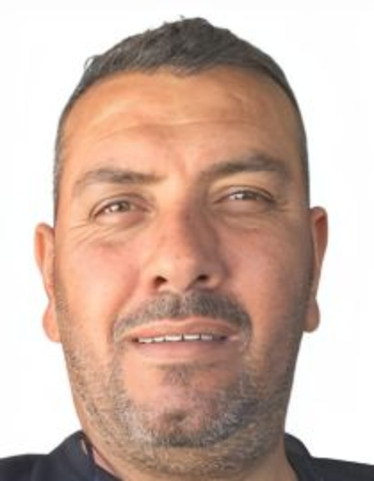 תמונת פורטרט של בעל המקצוע