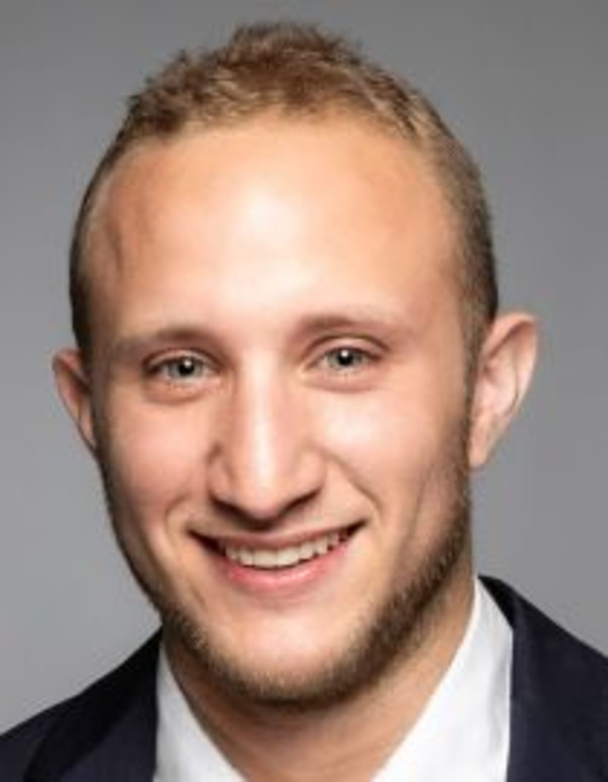 תמונת פורטרט של בעל המקצוע