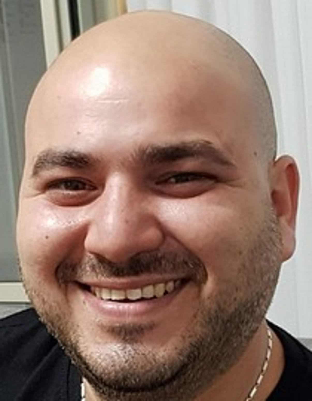 תמונת פורטרט של בעל המקצוע