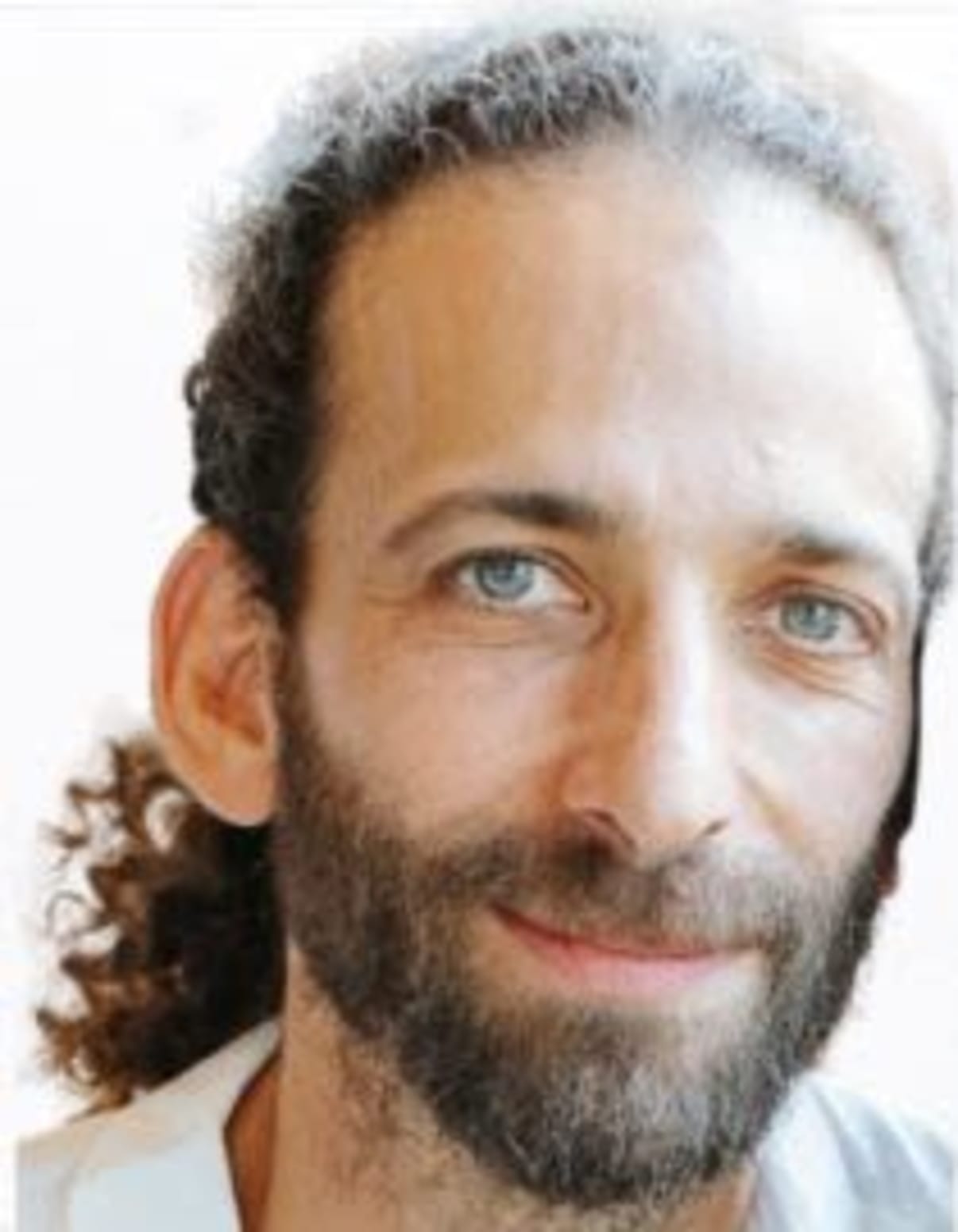 תמונת פורטרט של בעל המקצוע
