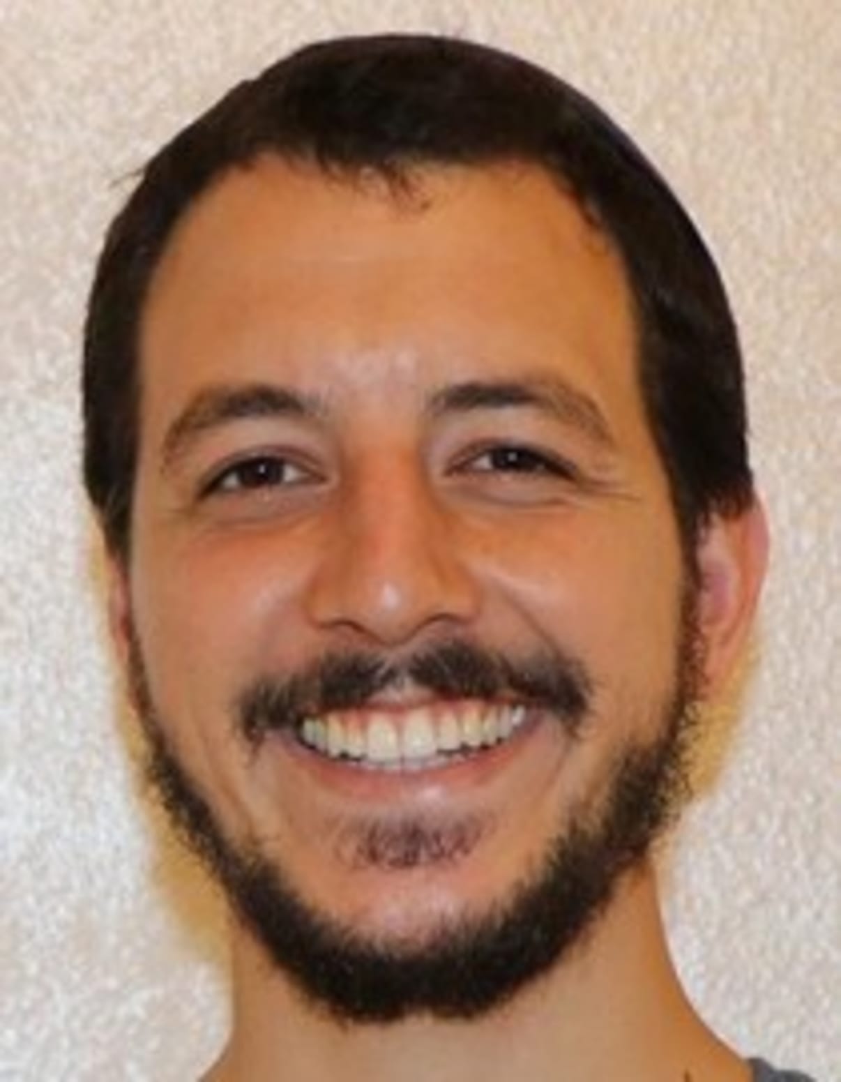 תמונת פורטרט של בעל המקצוע