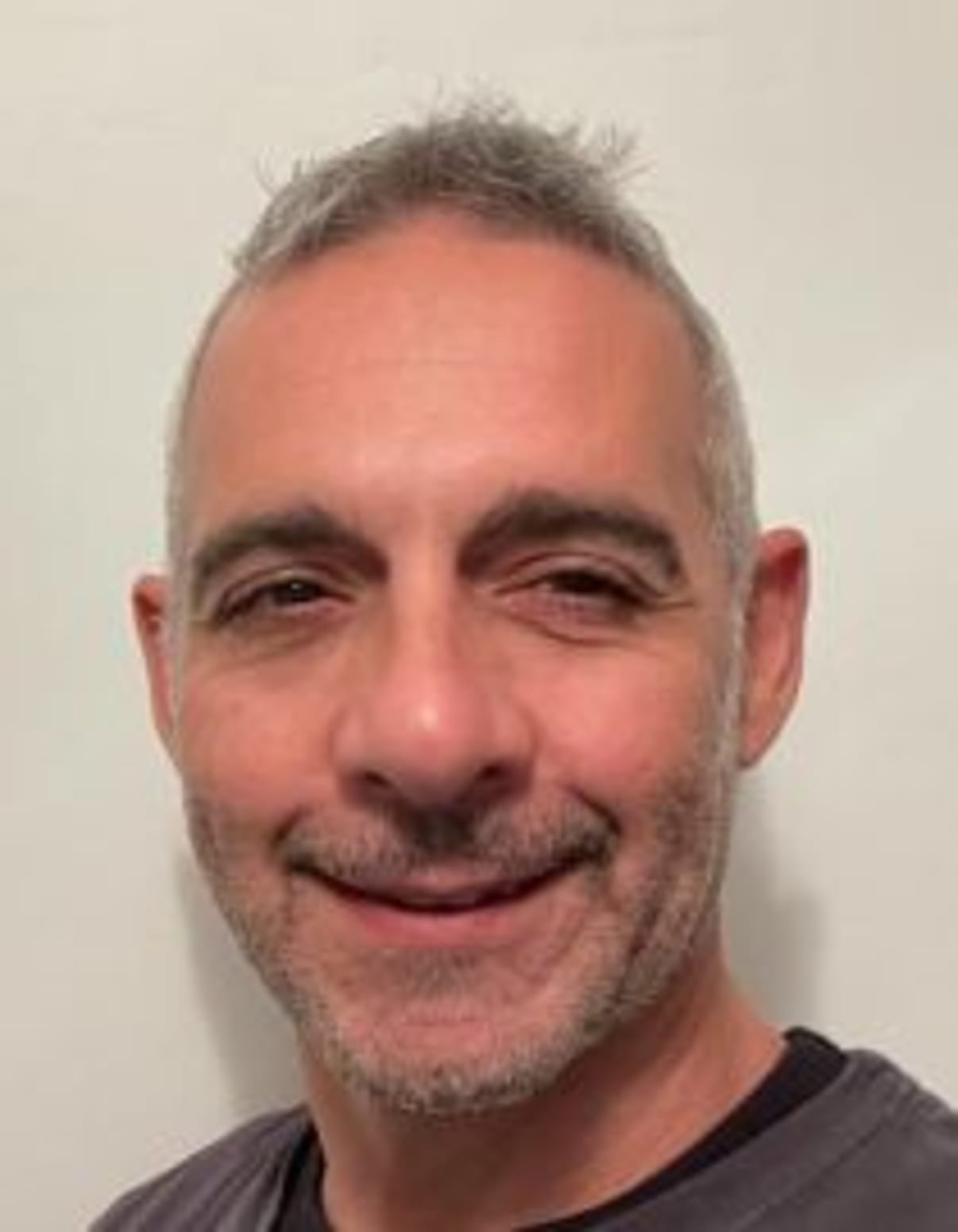 תמונת פורטרט של בעל המקצוע תמונת פורטרט של בעל המקצוע