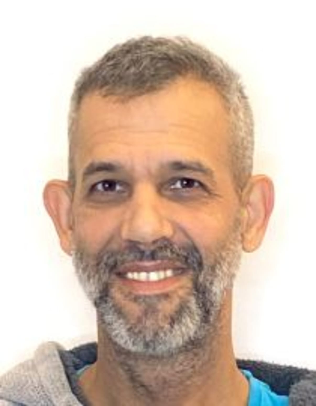 תמונת פורטרט של בעל המקצוע