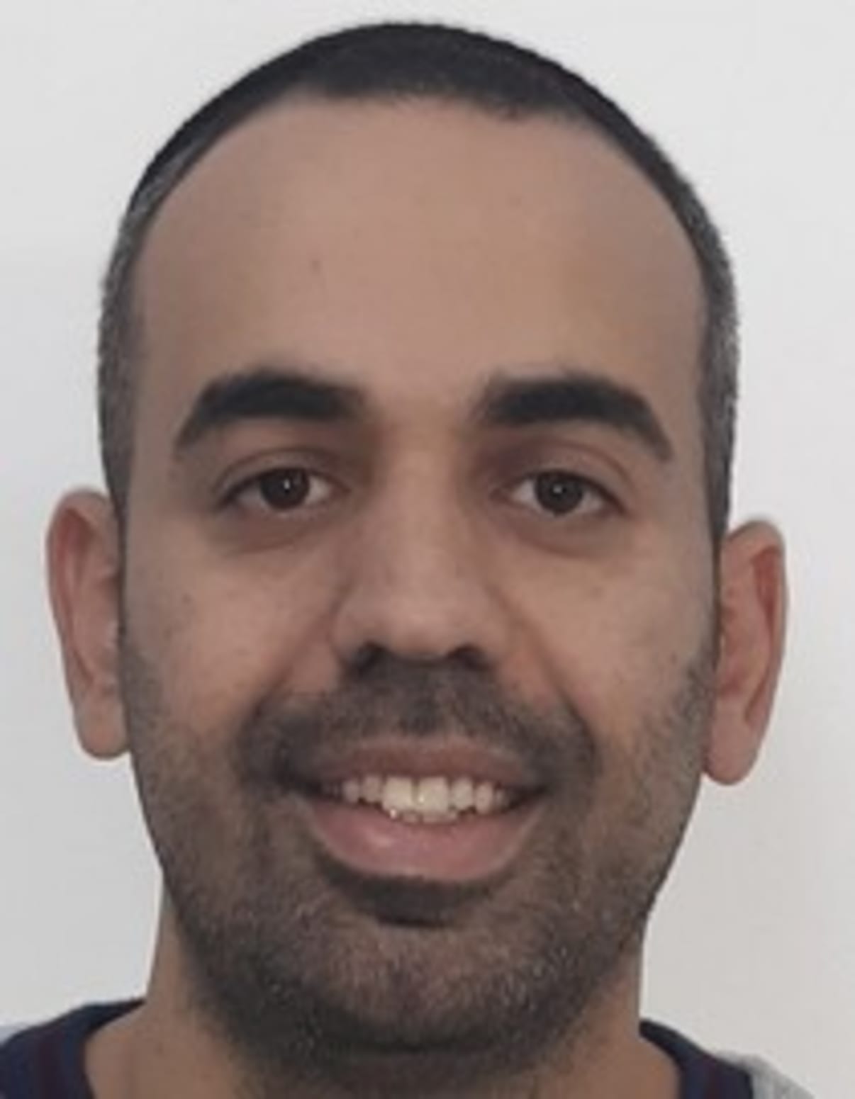 תמונת פורטרט של בעל המקצוע