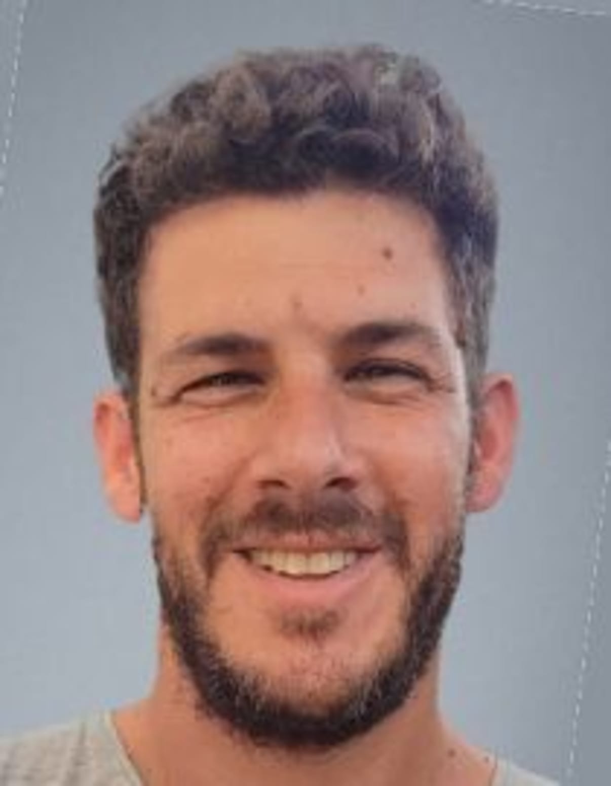 תמונת פורטרט של בעל המקצוע