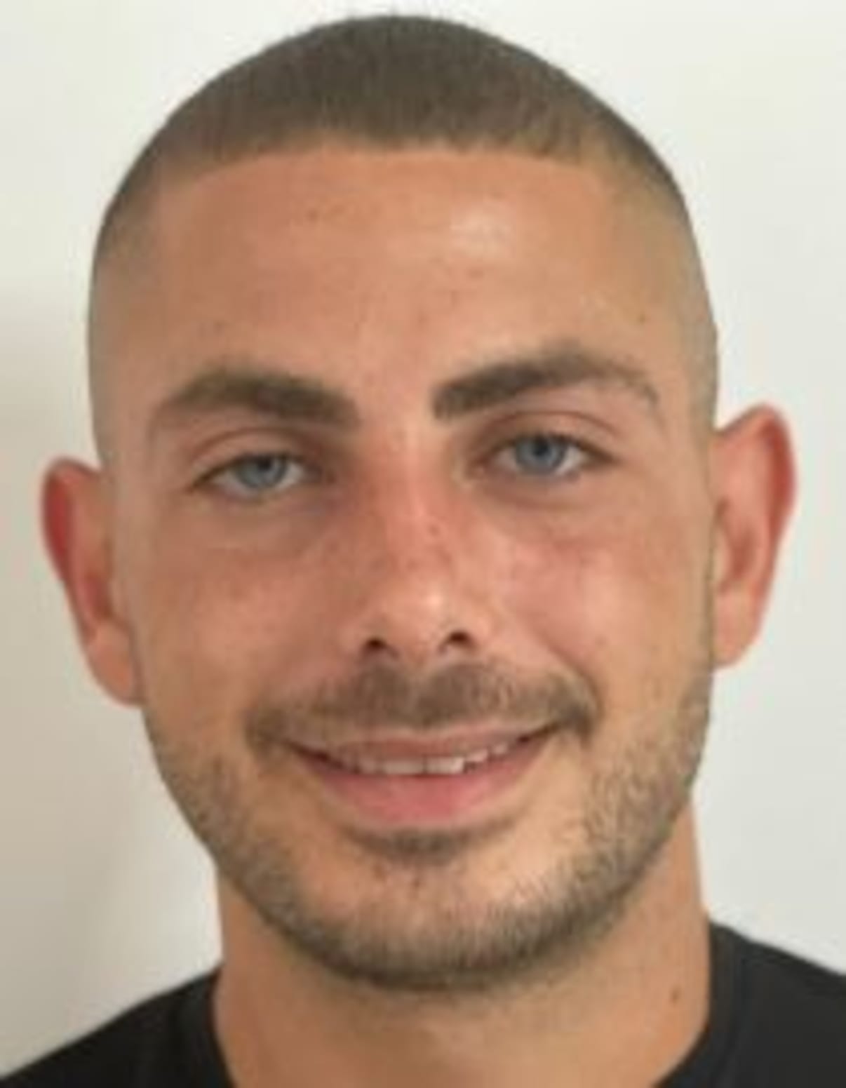 תמונת פורטרט של בעל המקצוע