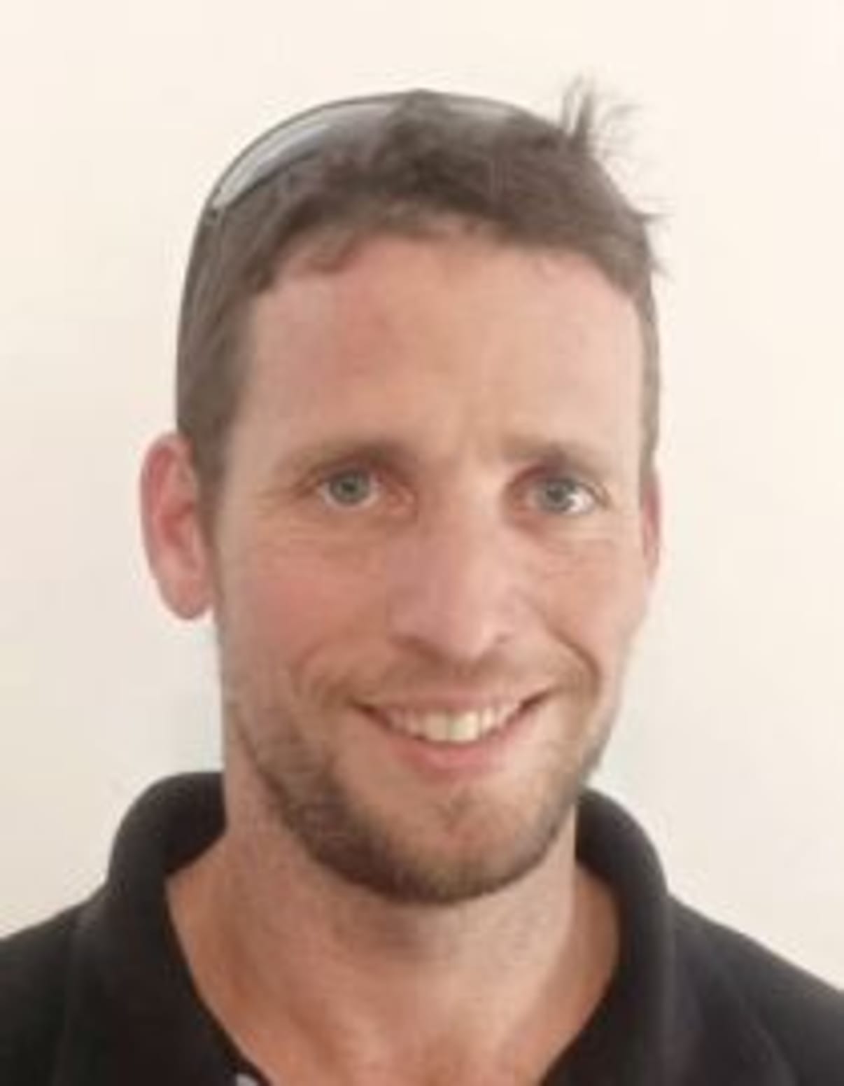 תמונת פורטרט של בעל המקצוע