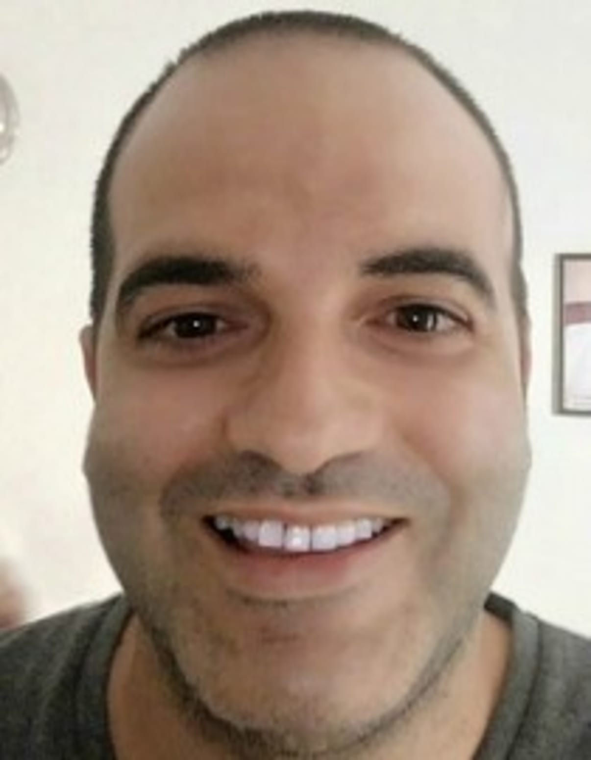 תמונת פורטרט של בעל המקצוע