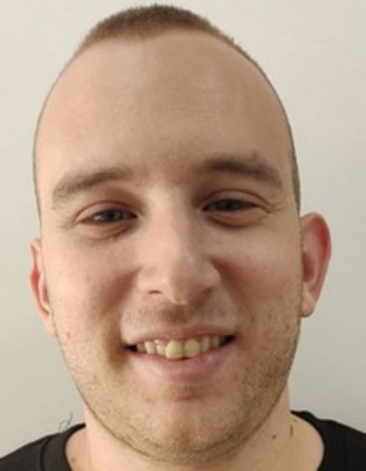 תמונת פורטרט של בעל המקצוע