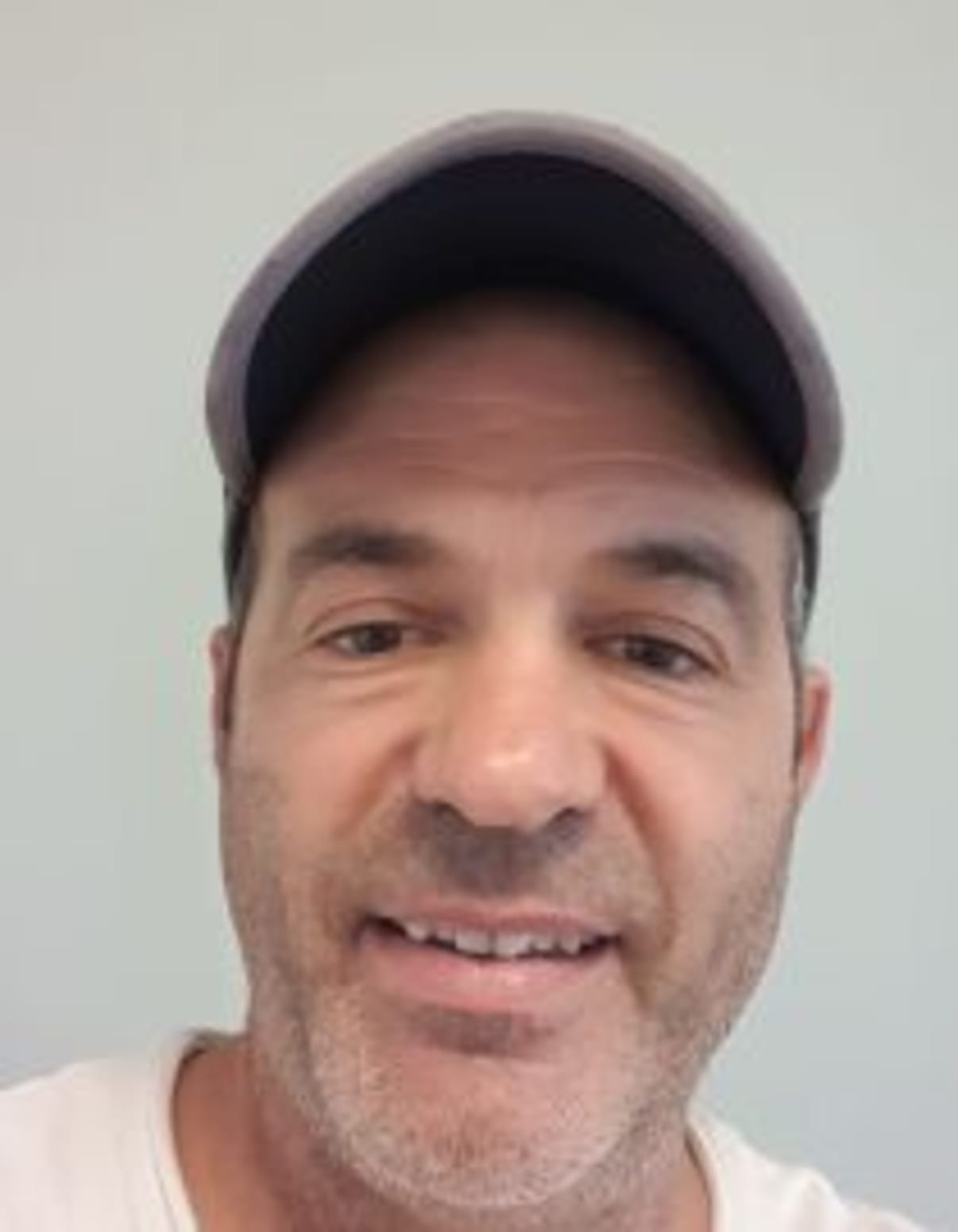 תמונת פורטרט של בעל המקצוע