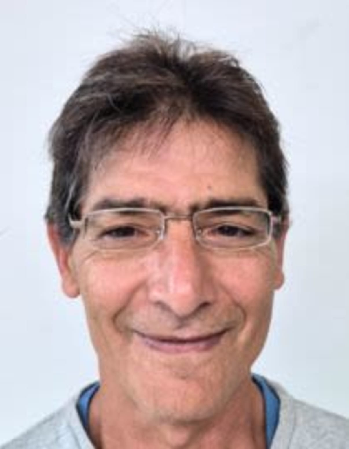 תמונת פורטרט של בעל המקצוע תמונת פורטרט של בעל המקצוע