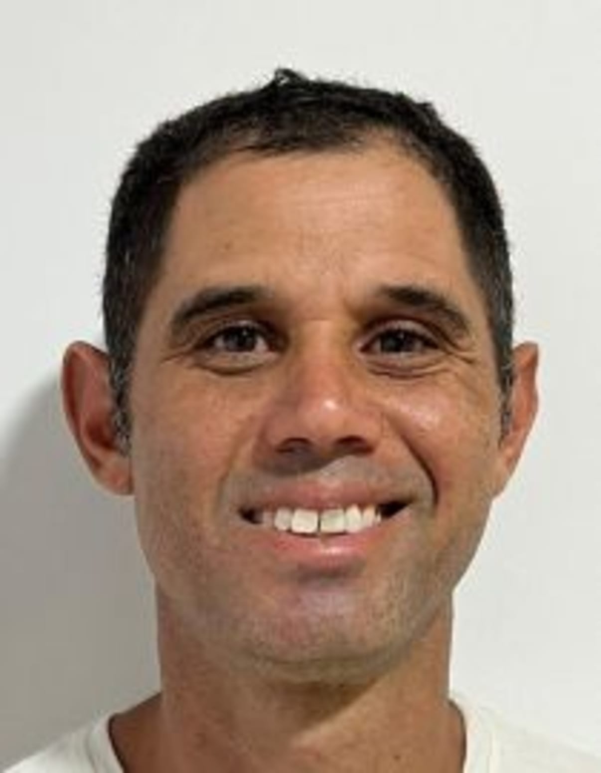 תמונת פורטרט של בעל המקצוע