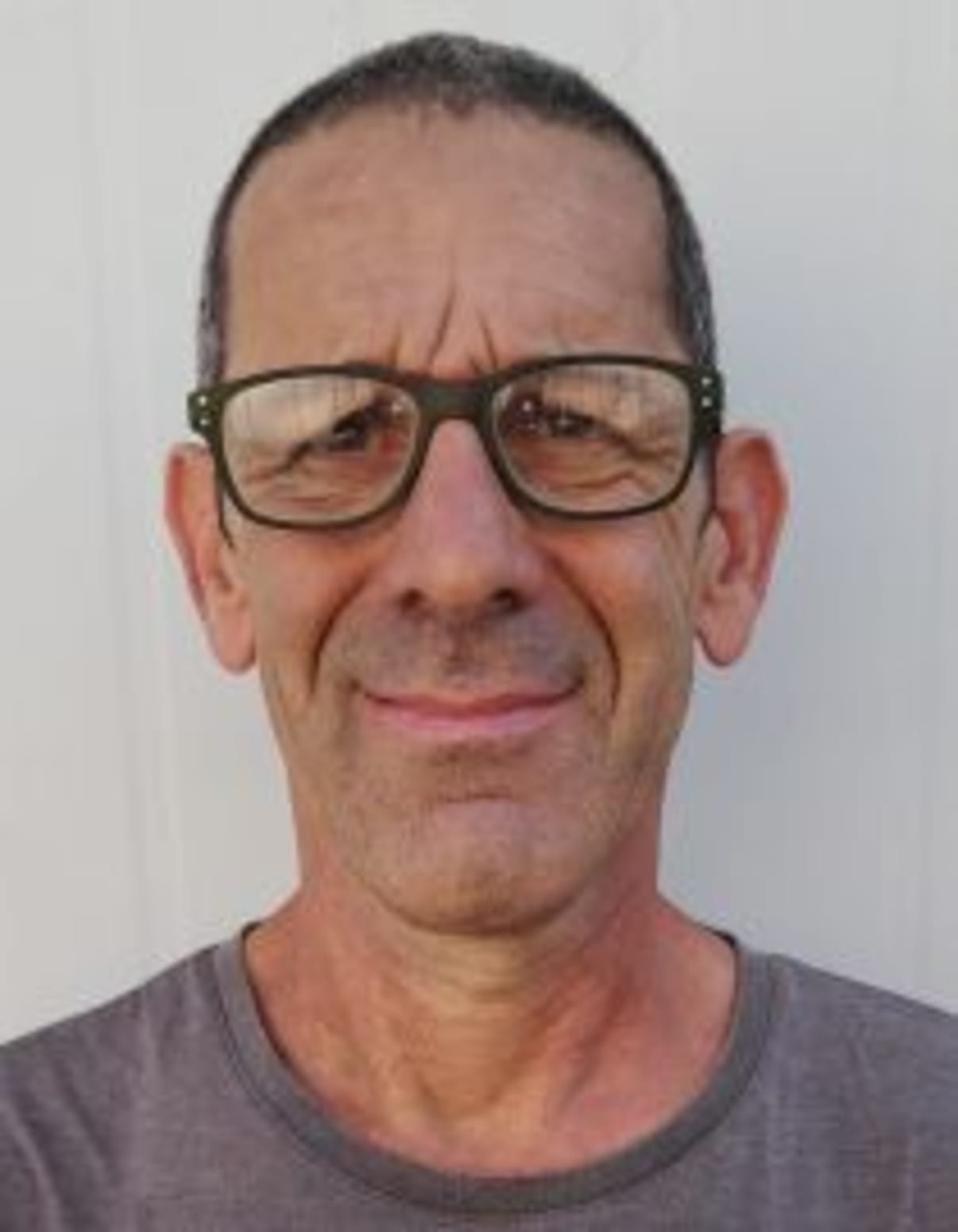 תמונת פורטרט של בעל המקצוע