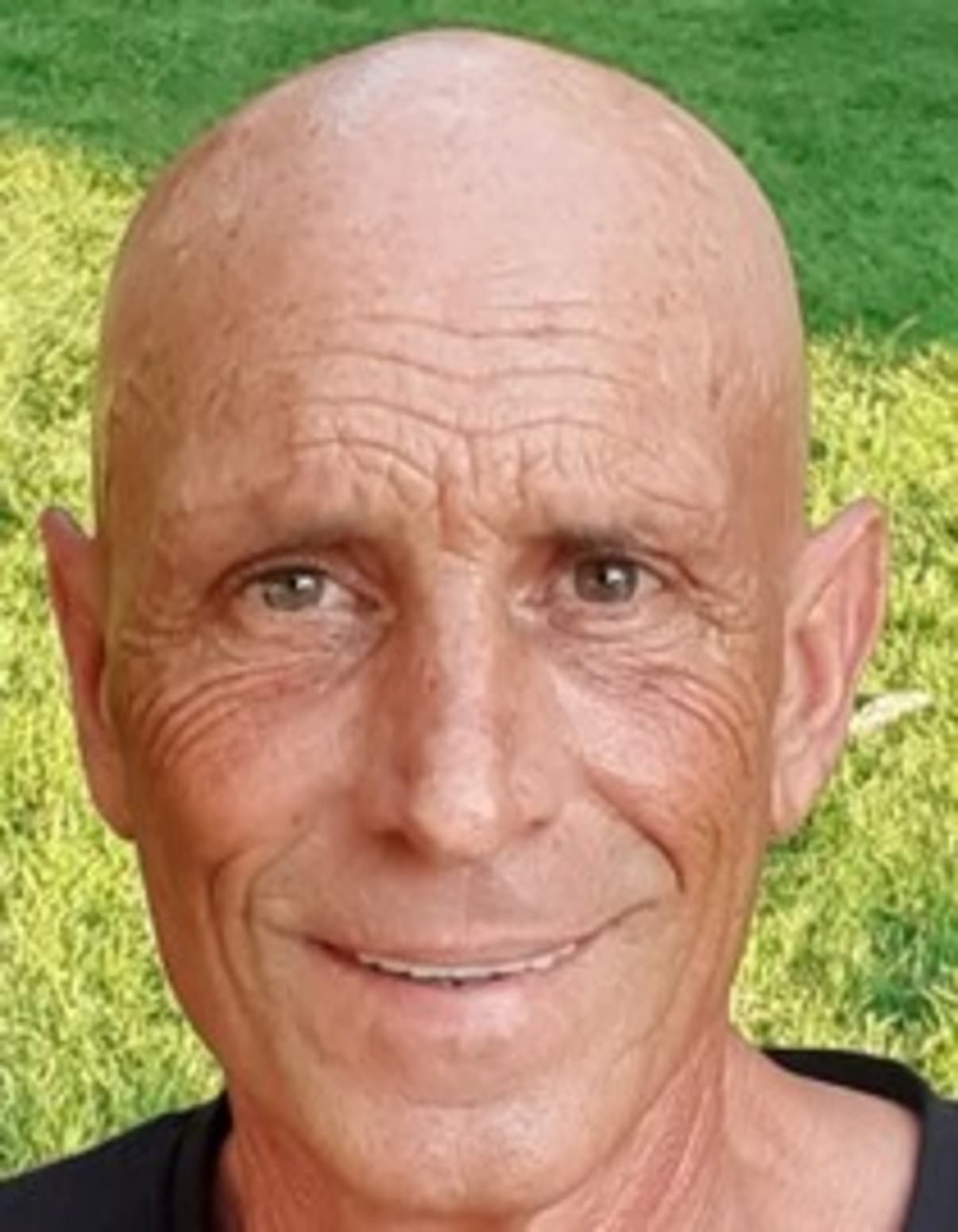 תמונת פורטרט של בעל המקצוע