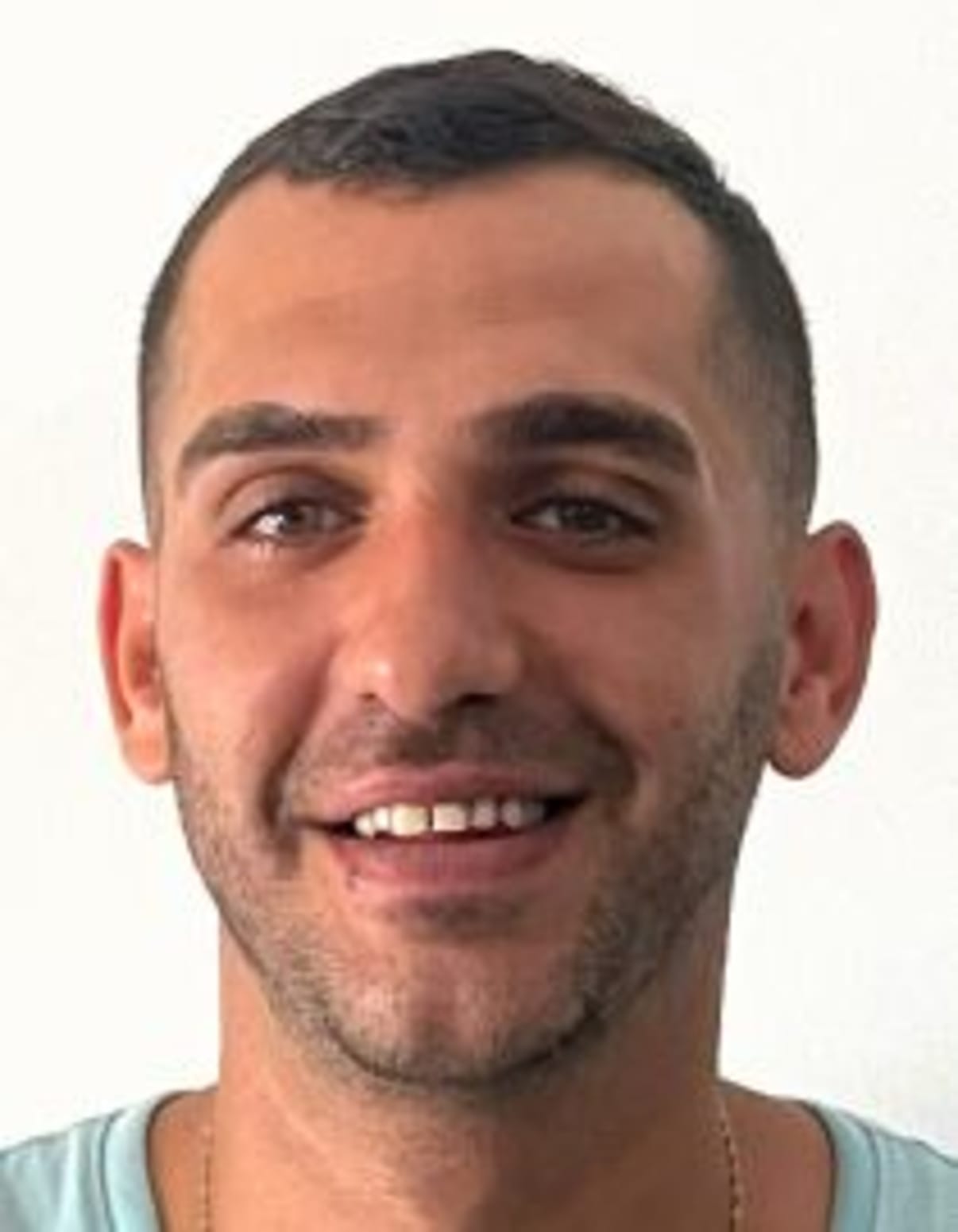 תמונת פורטרט של בעל המקצוע