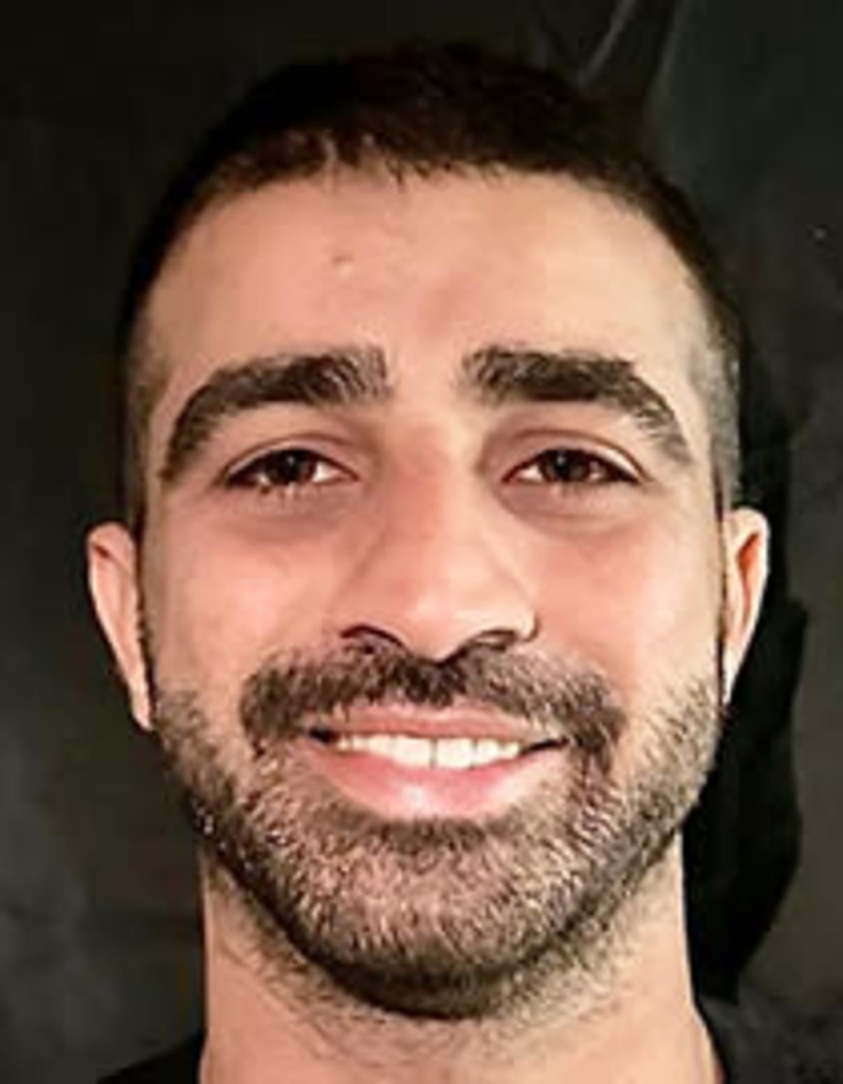 תמונת פורטרט של בעל המקצוע