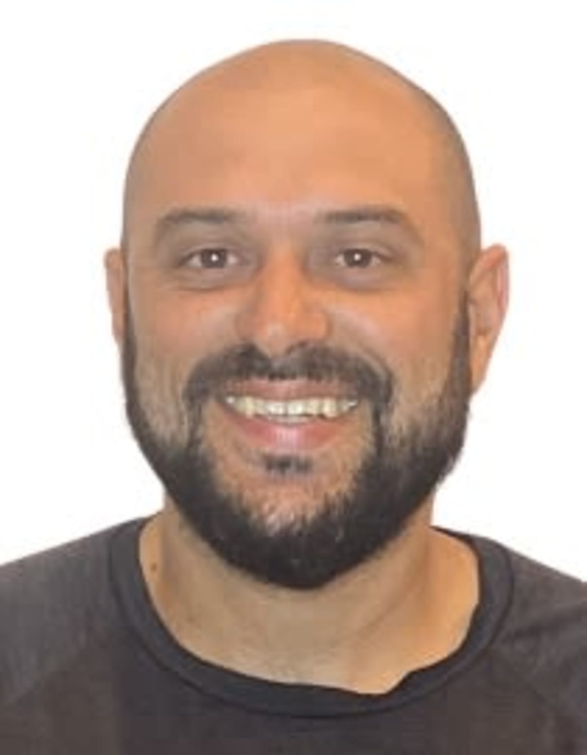 תמונת פורטרט של בעל המקצוע