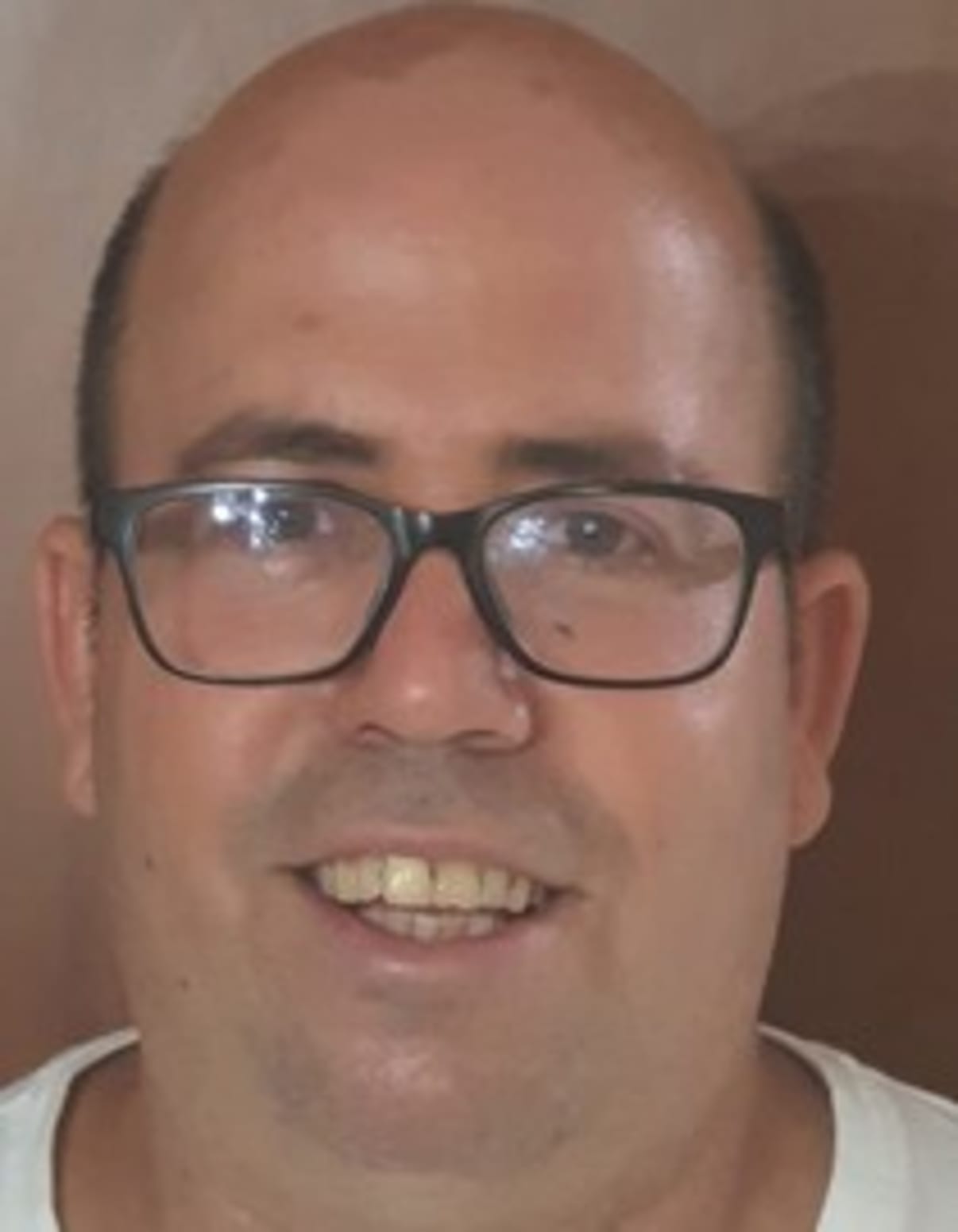 תמונת פורטרט של בעל המקצוע