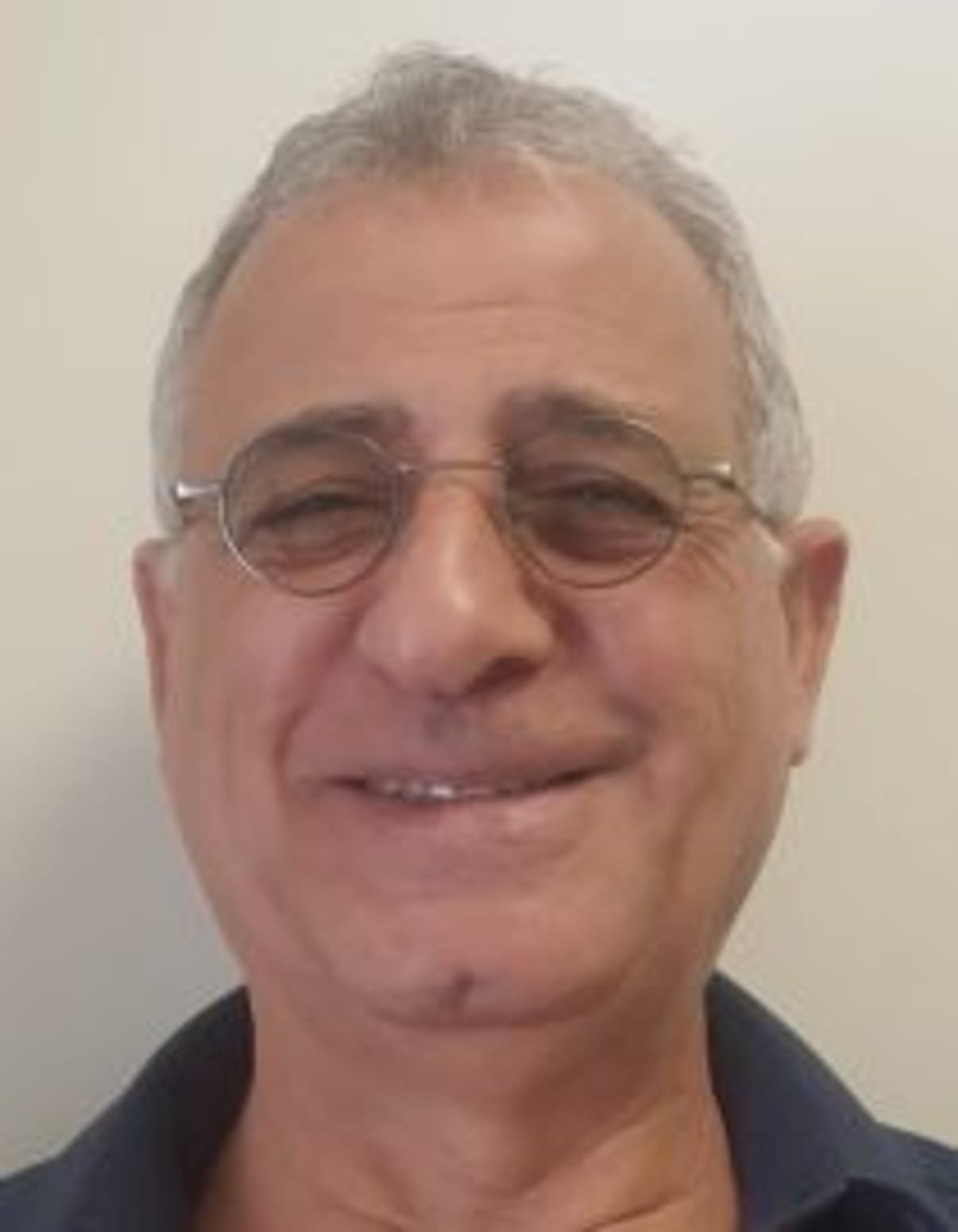 תמונת פורטרט של בעל המקצוע תמונת פורטרט של בעל המקצוע