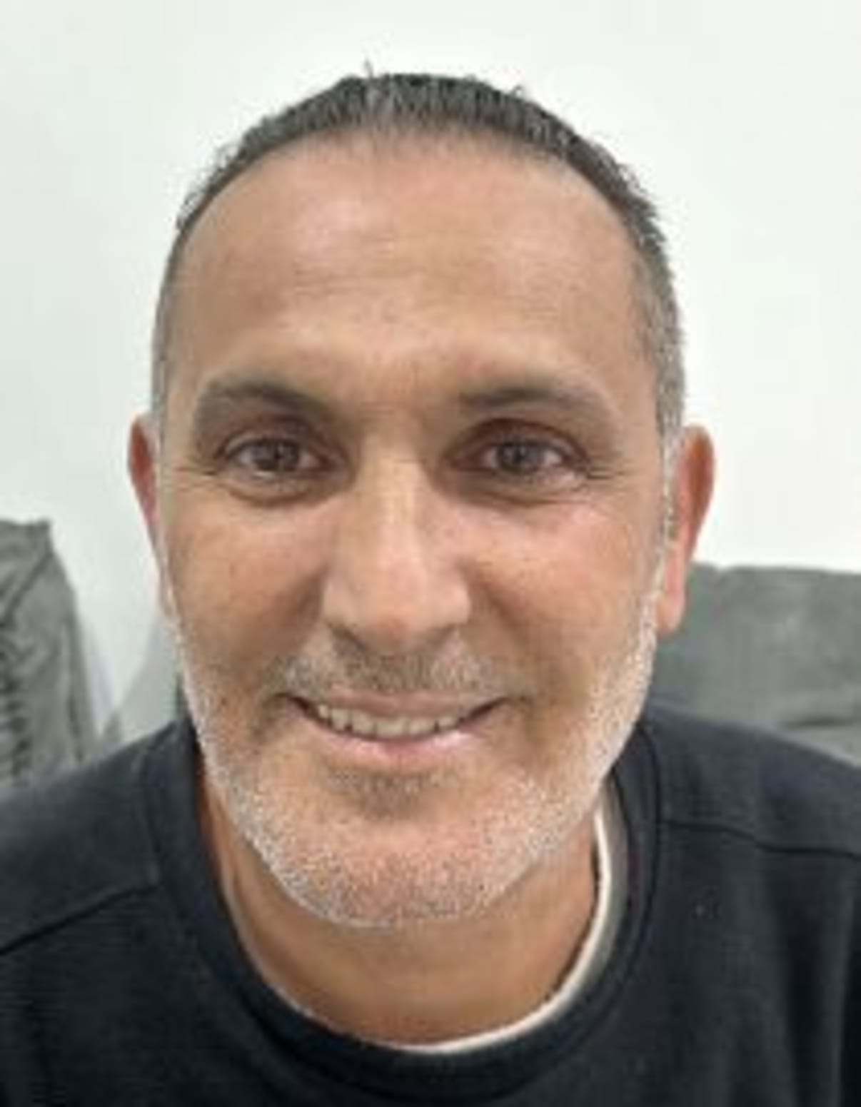 תמונת פורטרט של בעל המקצוע