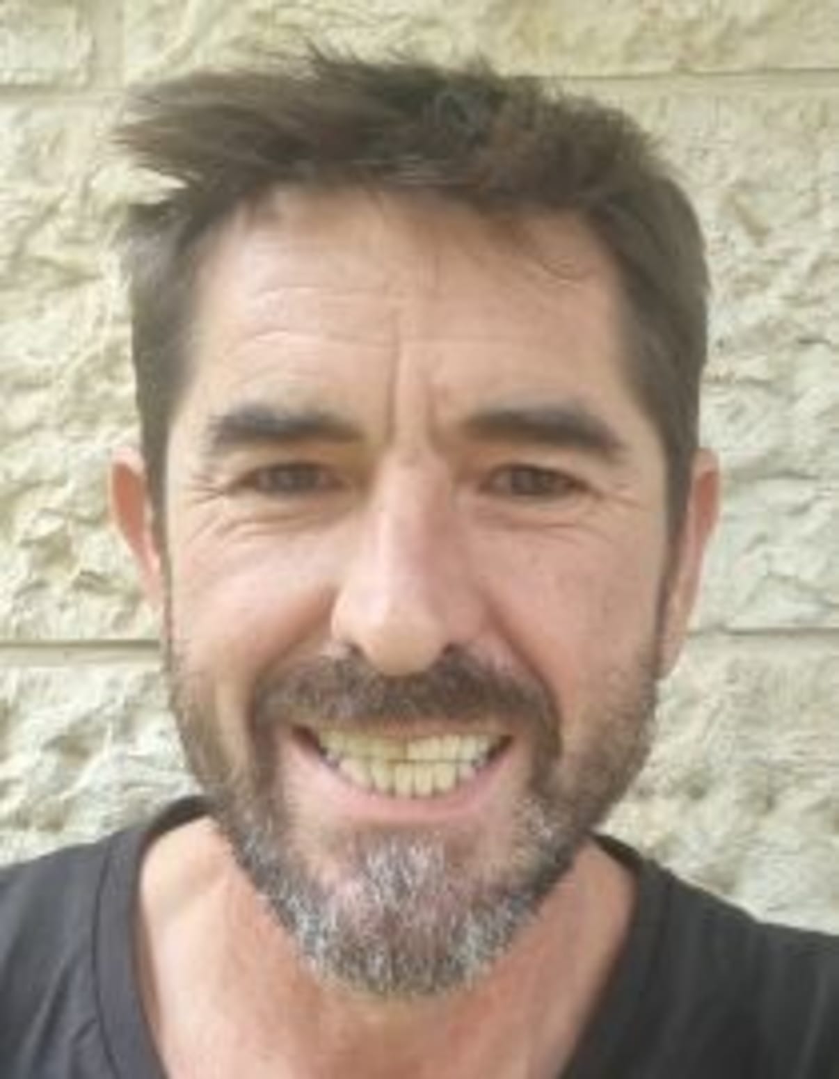 תמונת פורטרט של בעל המקצוע תמונת פורטרט של בעל המקצוע