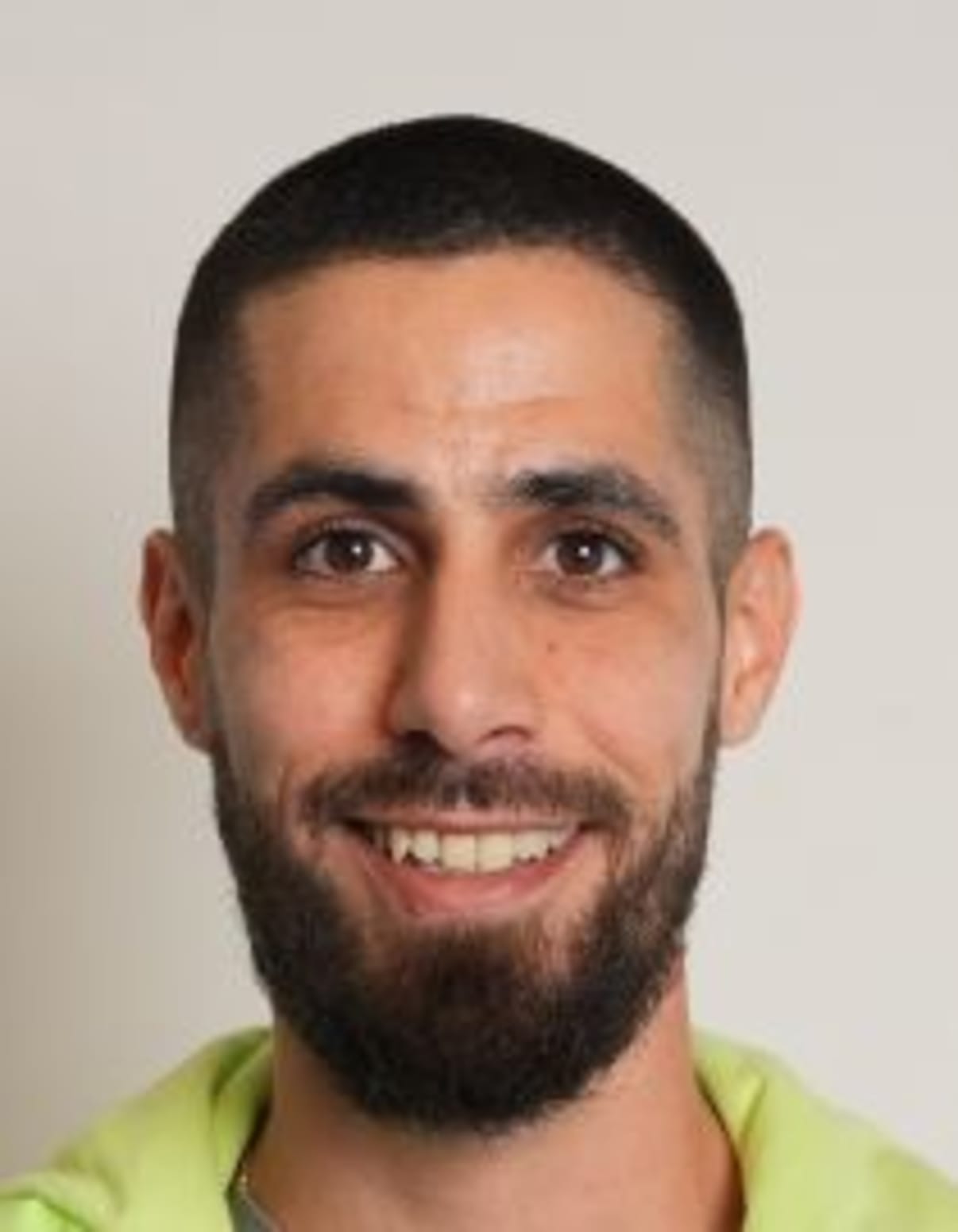 תמונת פורטרט של בעל המקצוע